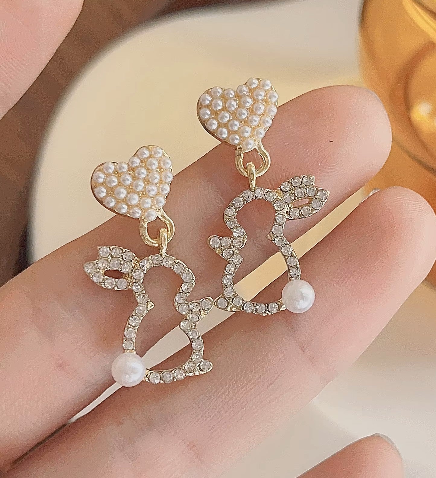 Faux Pearl Bunny Rabbit Dangle Rhinestones Earrings Easter Heart Bunny Earrings