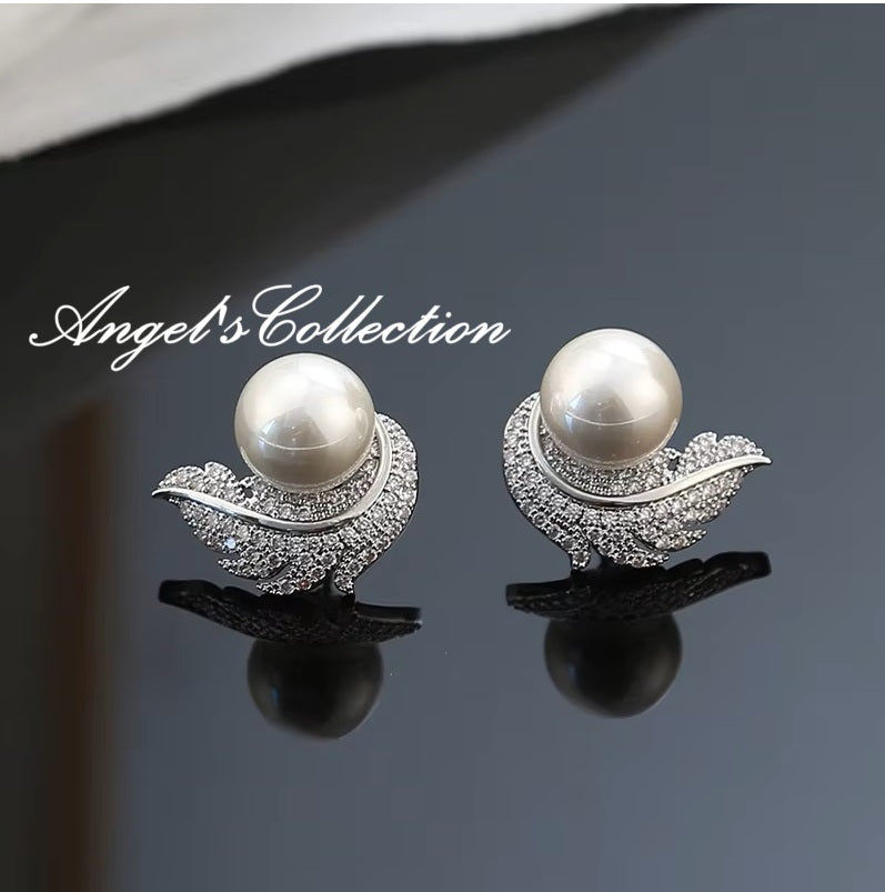 Elegant Pearl Angel Earrings – Heavenly Gift of Grace