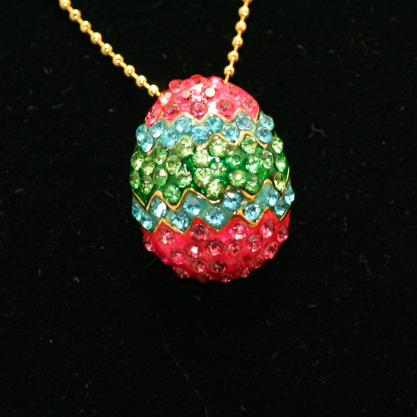 Rhinestone Easter egg Pendant