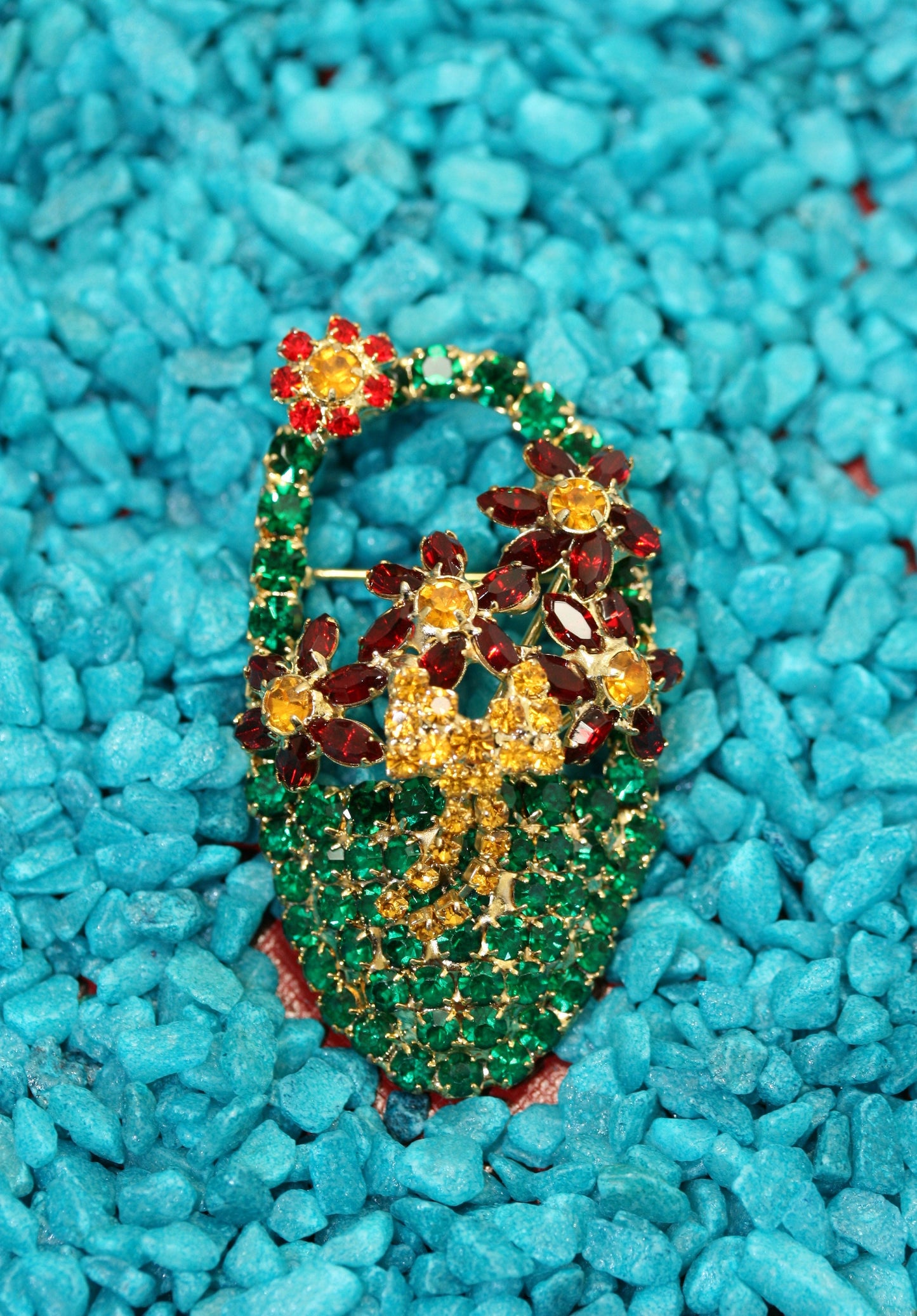 Vintage Rhinestone Flower Basket Brooch