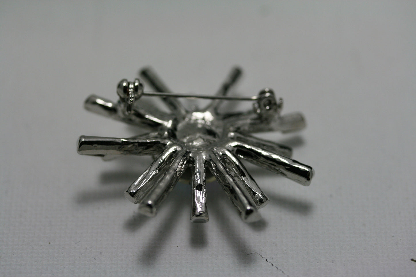 Vintage Clear Rhinestone Starburst Sunburst Hub Spoke Brooch Pin