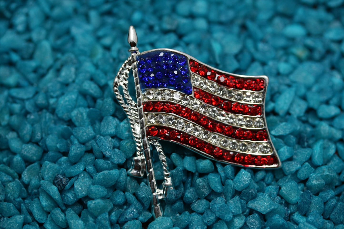 USA Flag Pin, Patriotic USA Flag Rhinestone Brooch Pin Flag Pendant, 4th July Independence US Flag Jewelry Gift