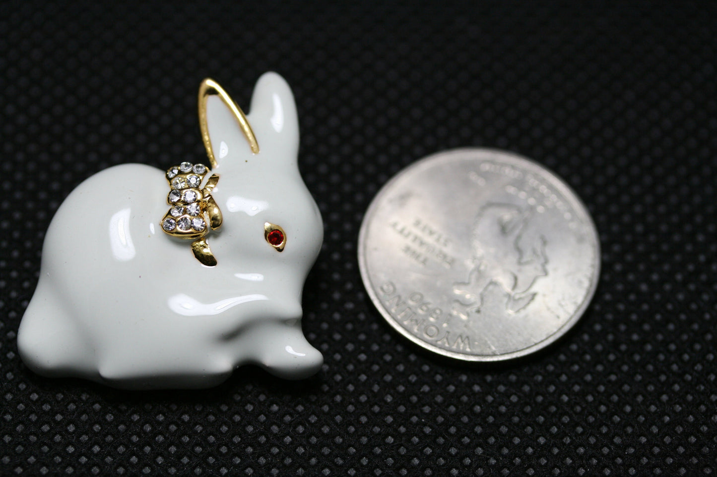 White Cute Enamel Rhinestone Easter Rabbit Bunny Brooch Pin, Animal Rabbit Brooch Jewelry