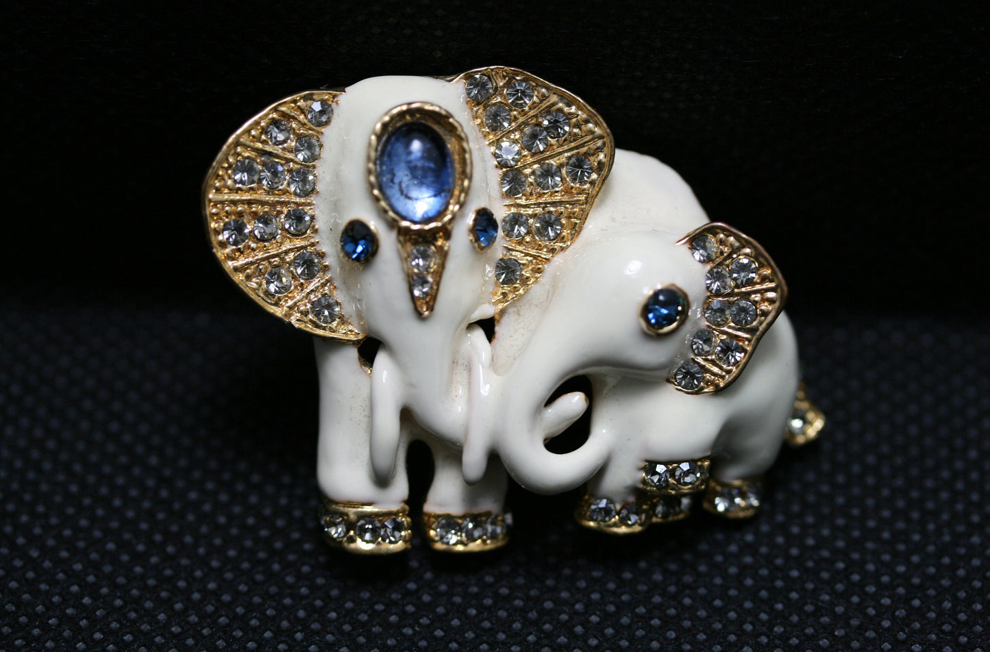 Vintage Crystal Elements Sapphire Eyed Pearlescent Paint Elephants Pin Brooch