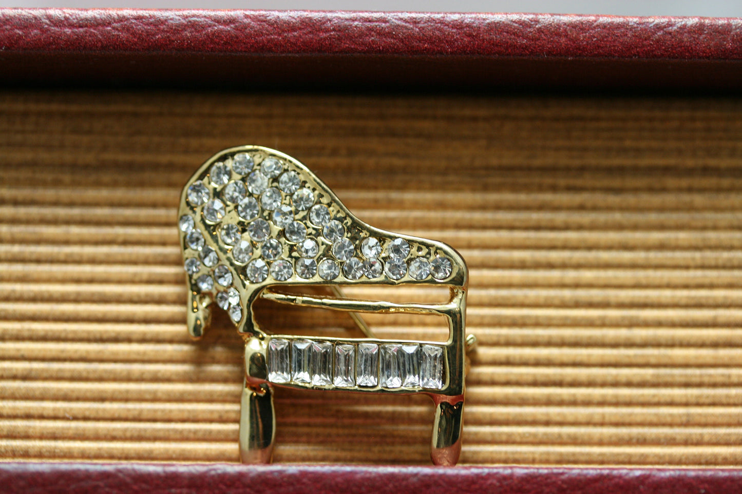 Vintage Gold Rhinestone Baby Grand Piano Brooch Musician Jewelry Piano Pin