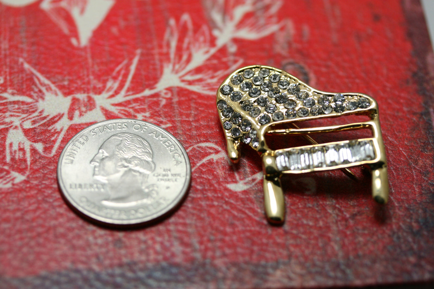 Vintage Gold Rhinestone Baby Grand Piano Brooch Musician Jewelry Piano Pin