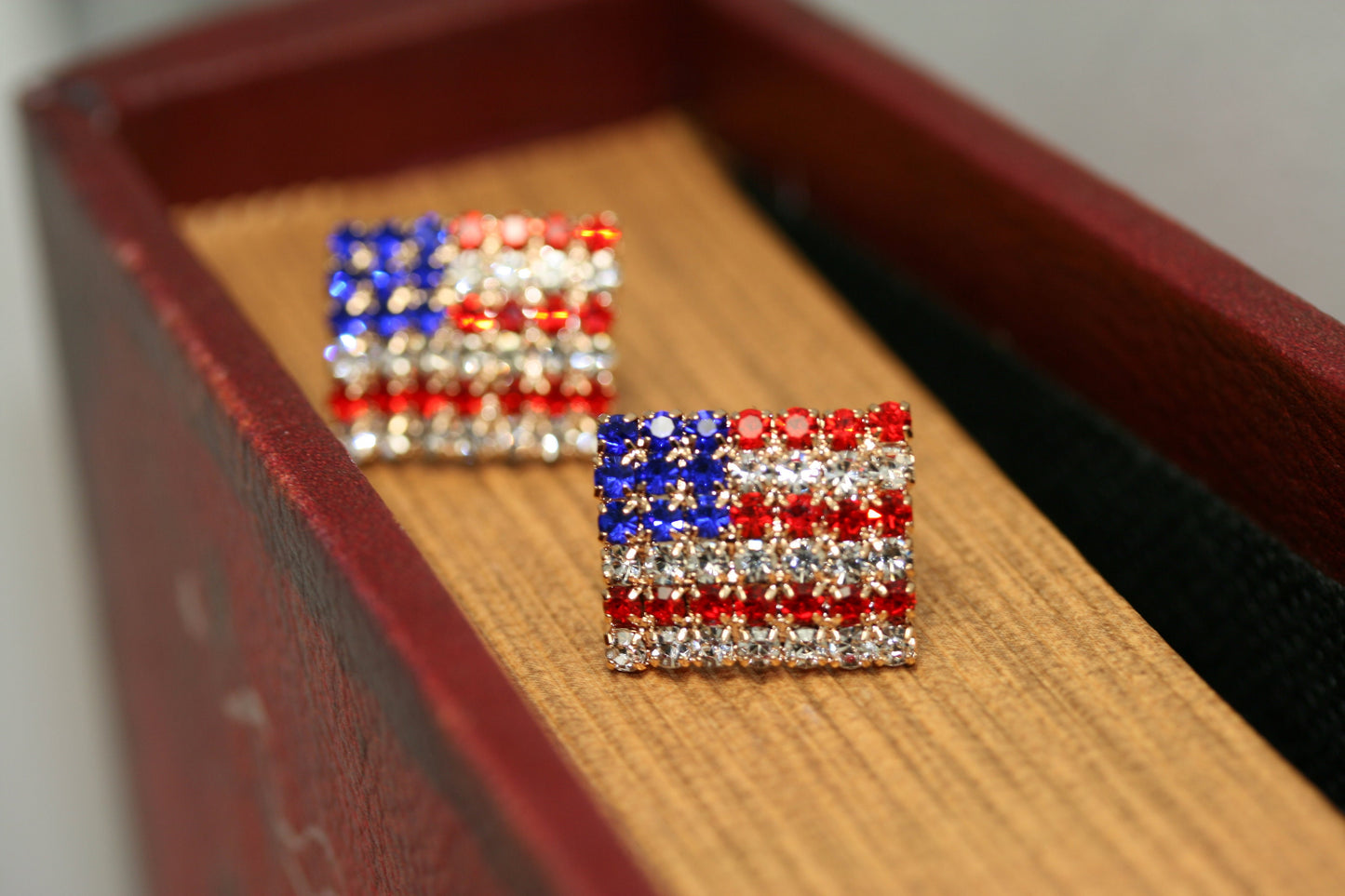 Rhinestone American USA Flag 4th July Stud Earrings, Gold-Plated Patriotic Red White Blue Flag Earring, Patriotic Independence Jewelry