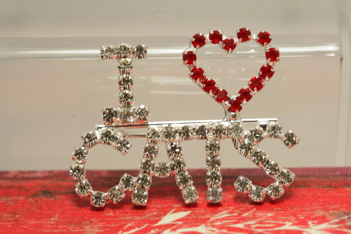 Rhinestone Word "I Love Heart Cats" Kittens Pin brooch, I love Cats Pin