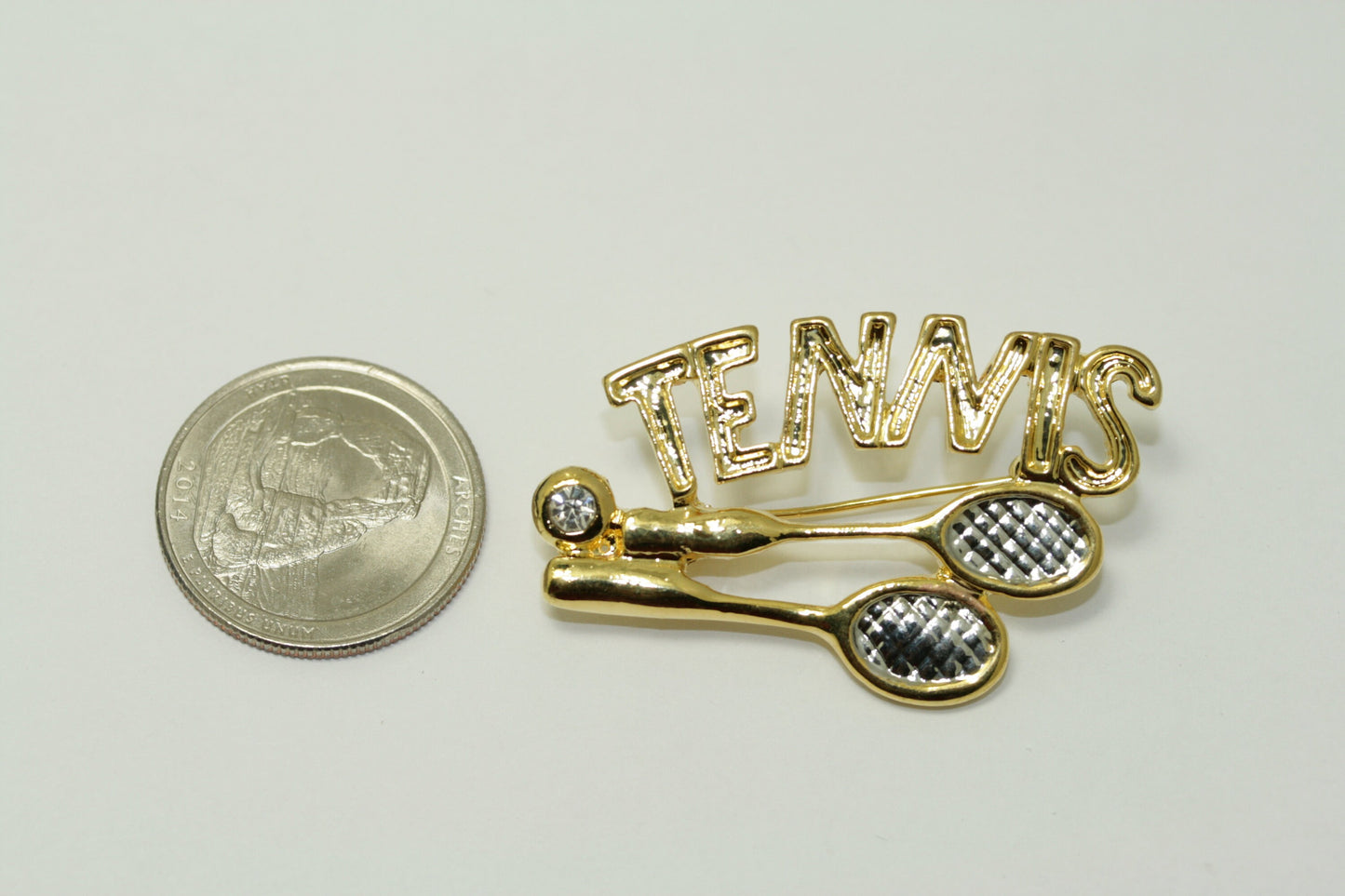 Vintage Gold Tennis racket jewelry brooch pin women Tennis player coach gift