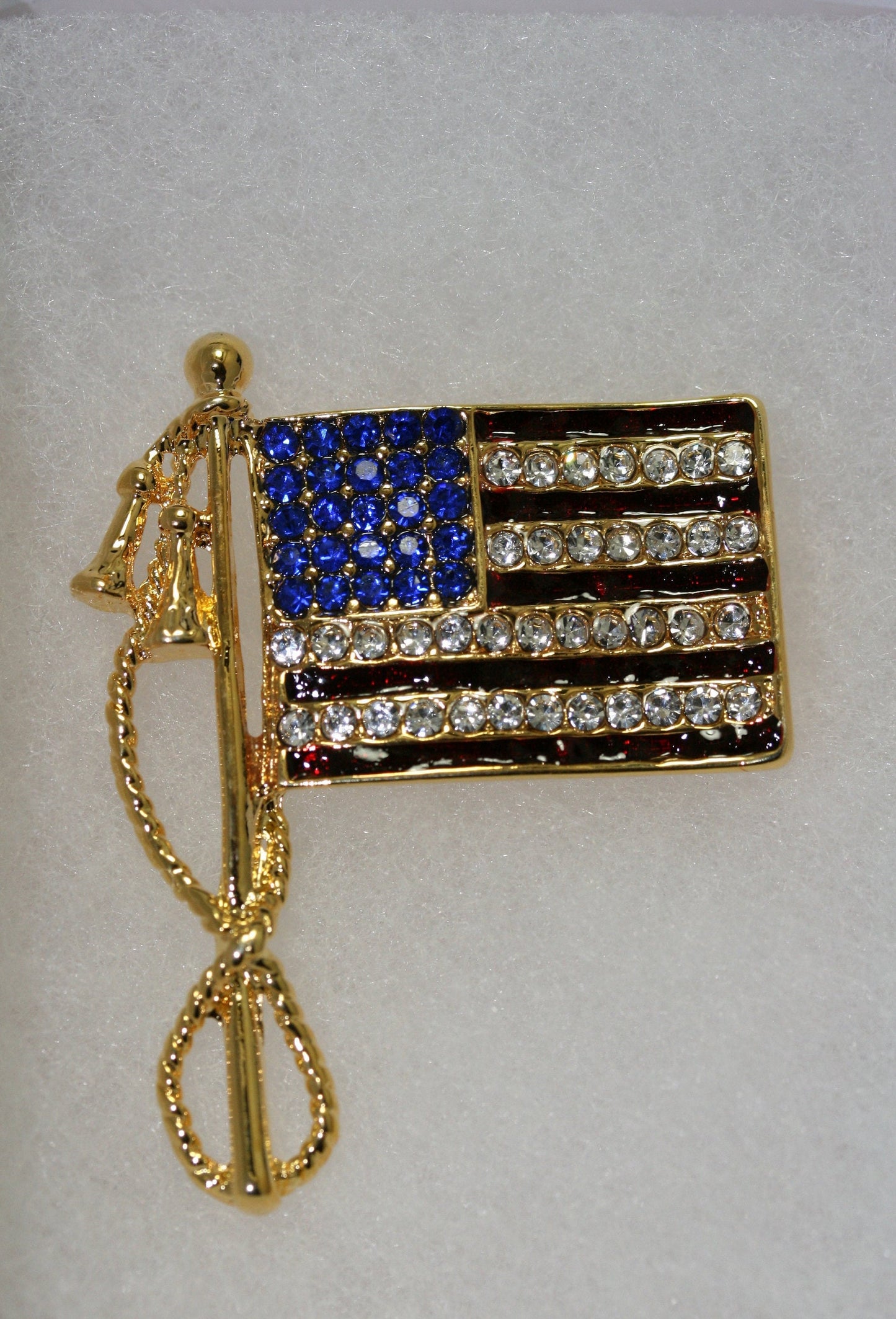 Rhinestone Patriot USA Flag Brooch Pin, Crystal USA Flag Brooch, Patriotic 4th of July Flag Jewelry Gift