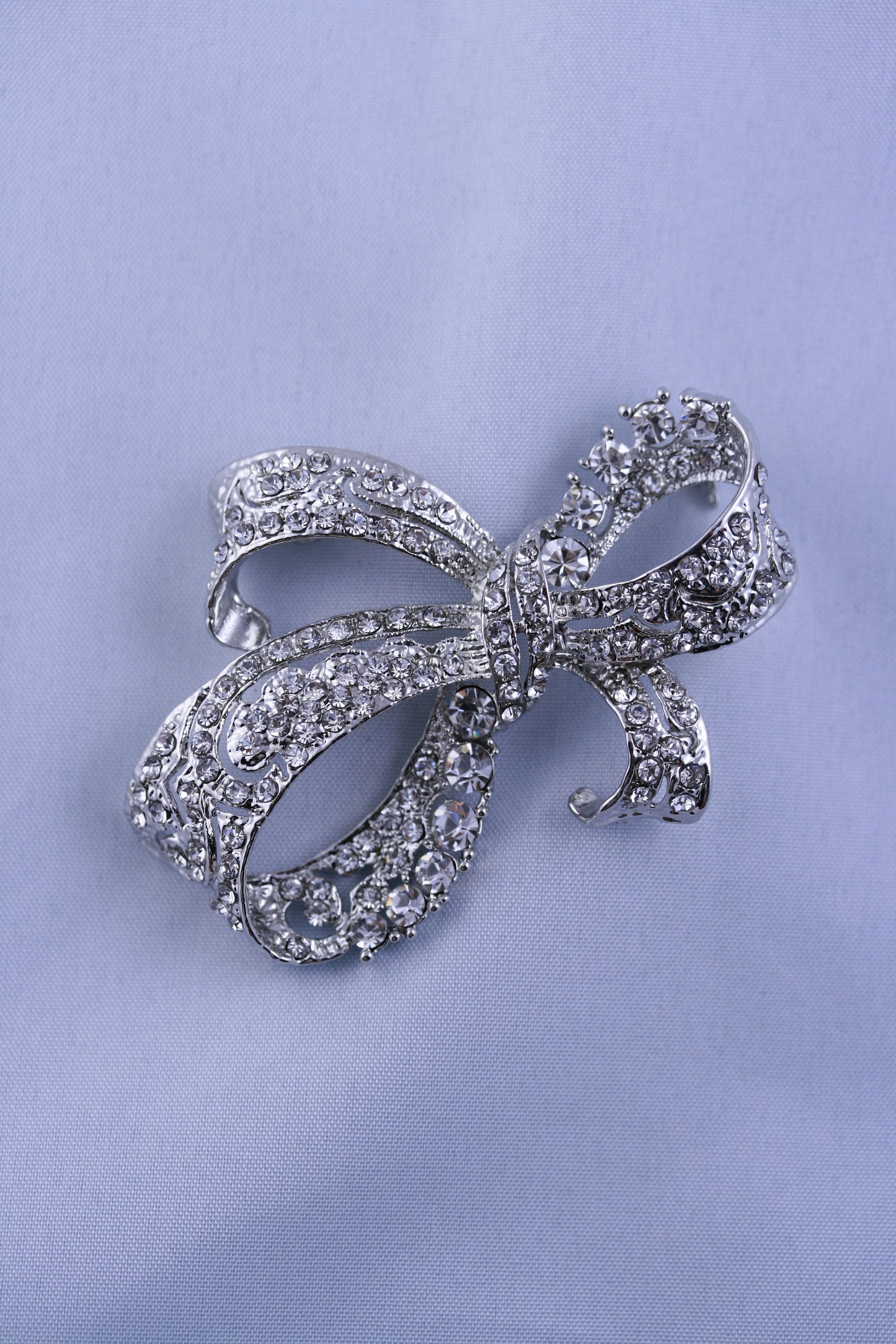 Rhinestone Fashion Ribbon Bowknot Bow Tie Flower Brooch Retro Diamond Exquisite Brooch For Wedding Bridal Invitation Decoration