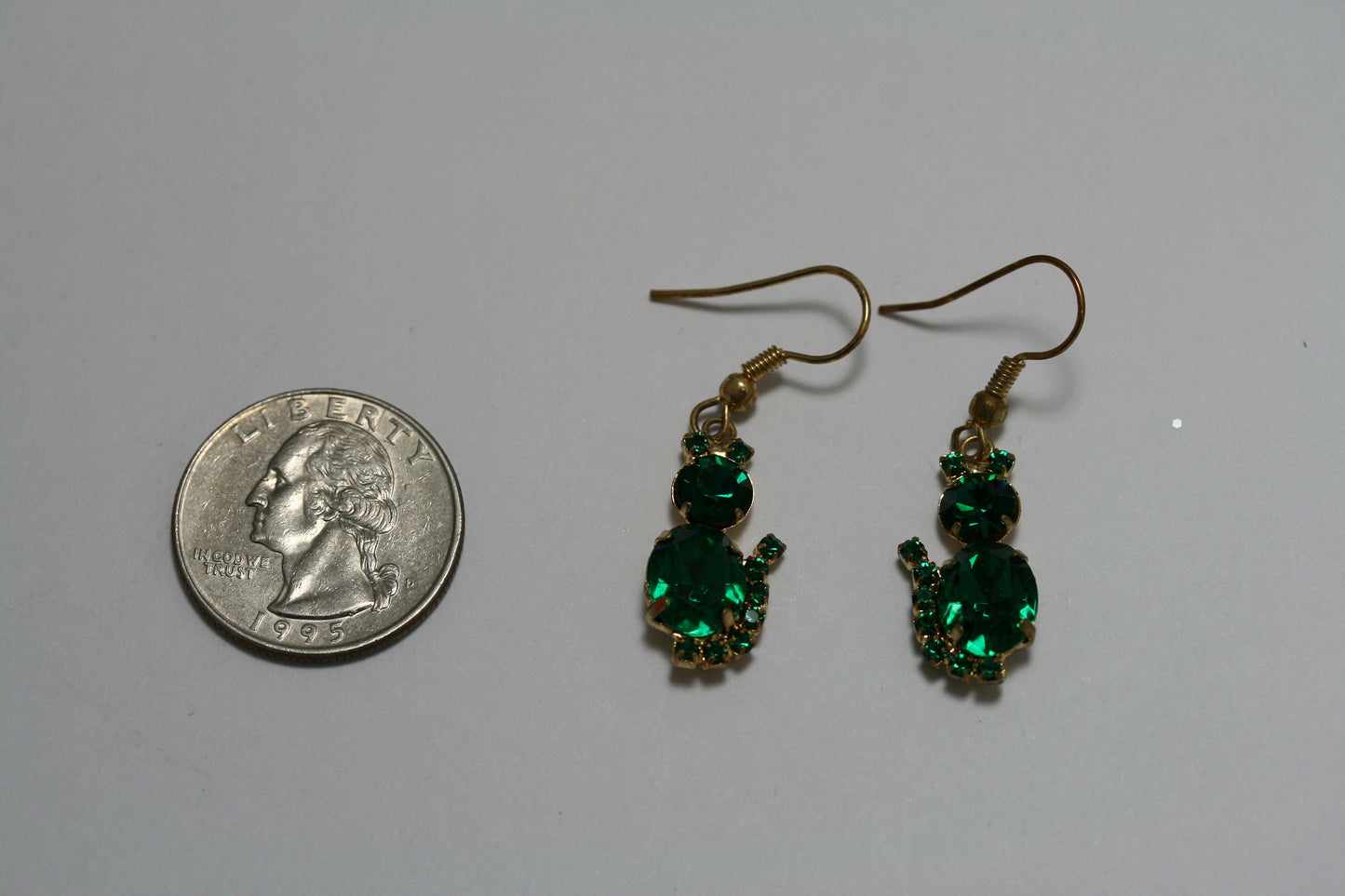 Vintage Green Rhinestone Cat Dangle Earring, Crystal Cat Earrings, Halloween Earrings