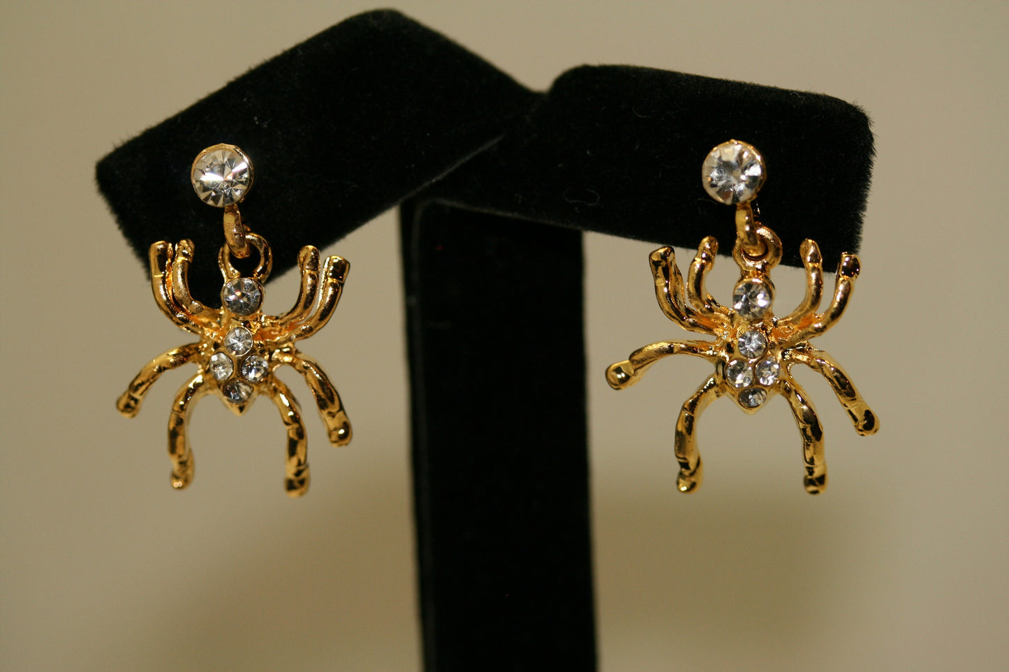 Halloween Rhinestone Crystal Spider dangle Insect Earring Jewelry