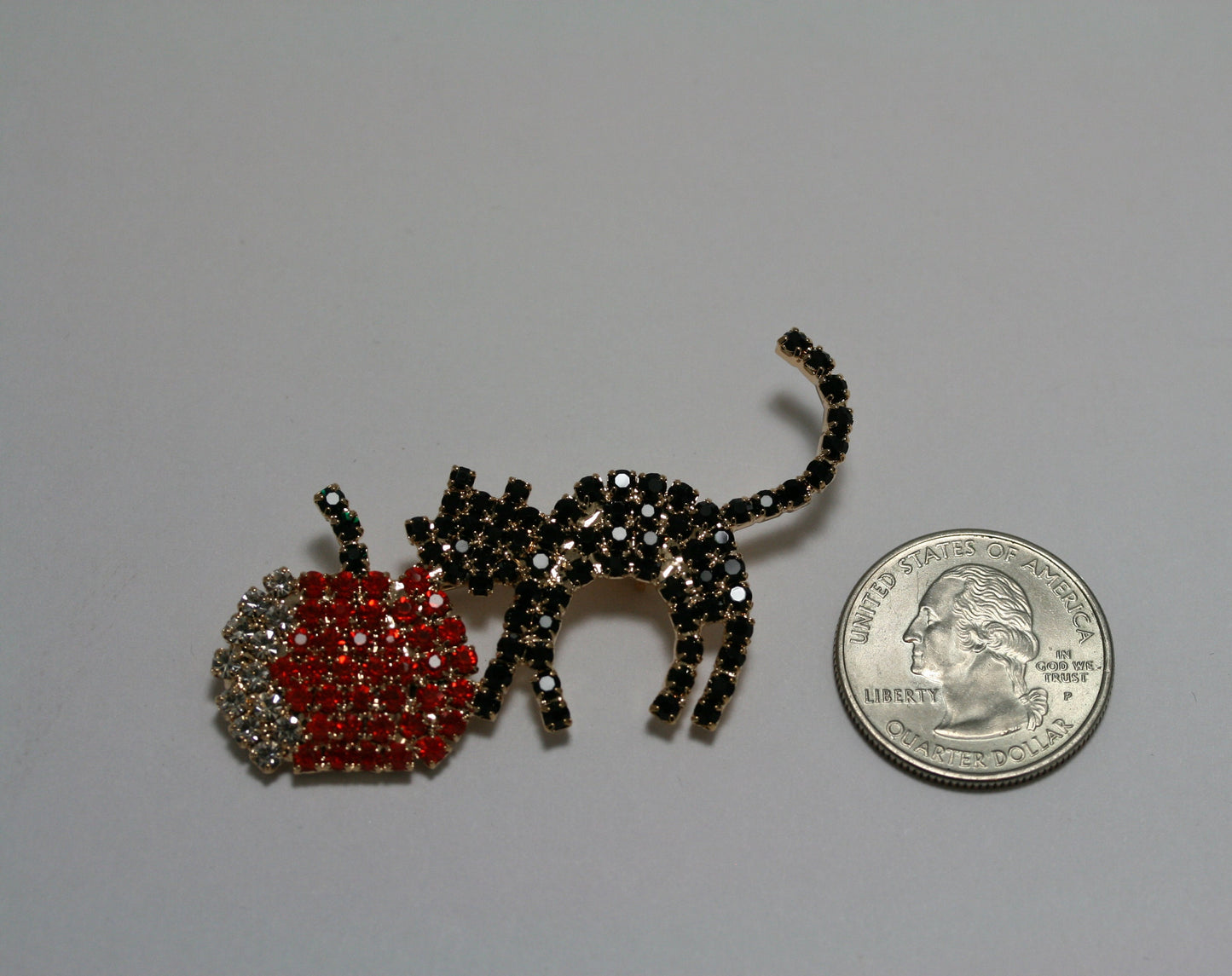 Austrian Rhinestone Black Cat and Pumpkin Halloween Brooch Pin, Black Cat Crystal Pin, Pumpkin Pin, Halloween Jewelry