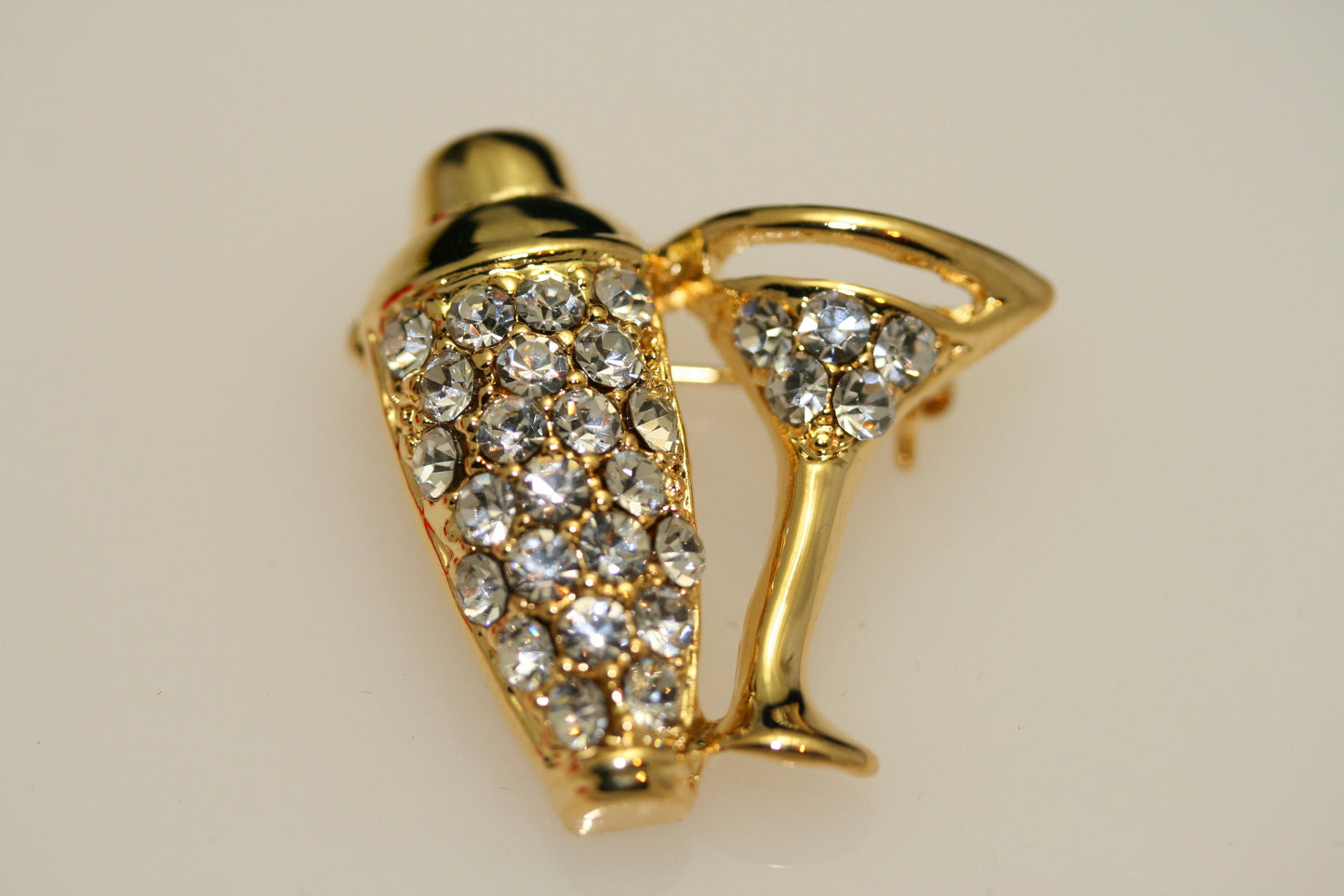 Women's Martini shaker with rhinestones and martini glass with rhinestones Brooch Pin