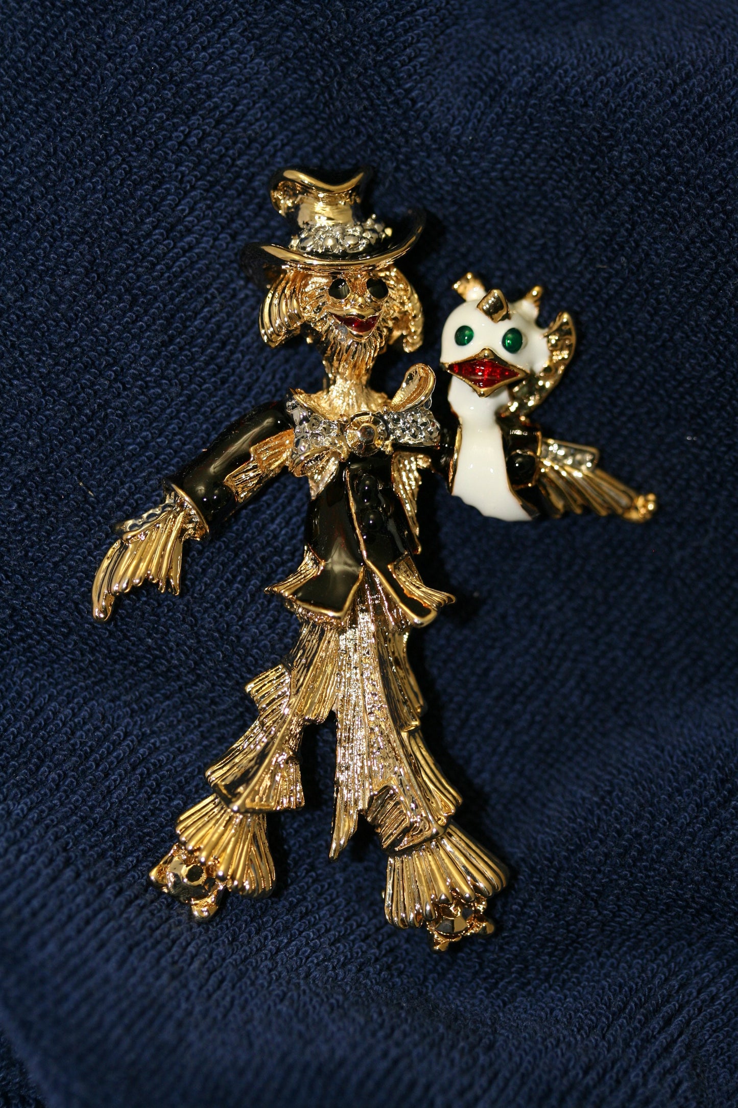Vintage Scarecrow Pin Brooch Enamel Rhinestone Bird Halloween Jewelry