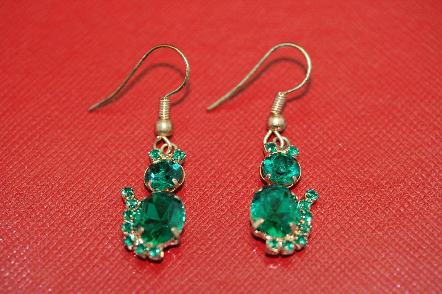 Vintage Green Rhinestone Cat Dangle Earring, Crystal Cat Earrings, Halloween Earrings