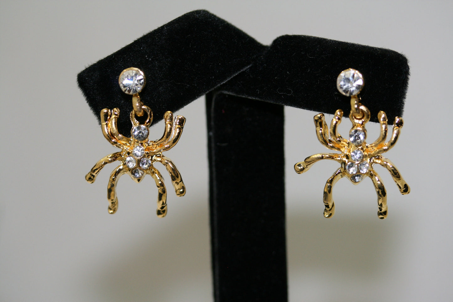 Halloween Rhinestone Crystal Spider dangle Insect Earring Jewelry