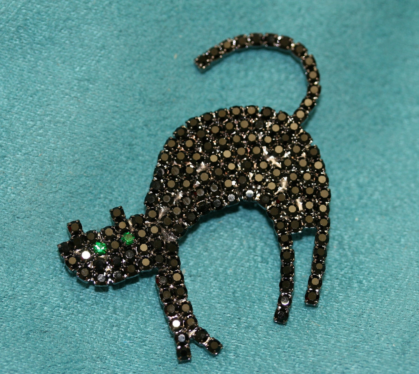 Black Cat Pin, Rhinestone Halloween Black Spooky Cat Brooch Pin, Crystal Black Cat Brooch