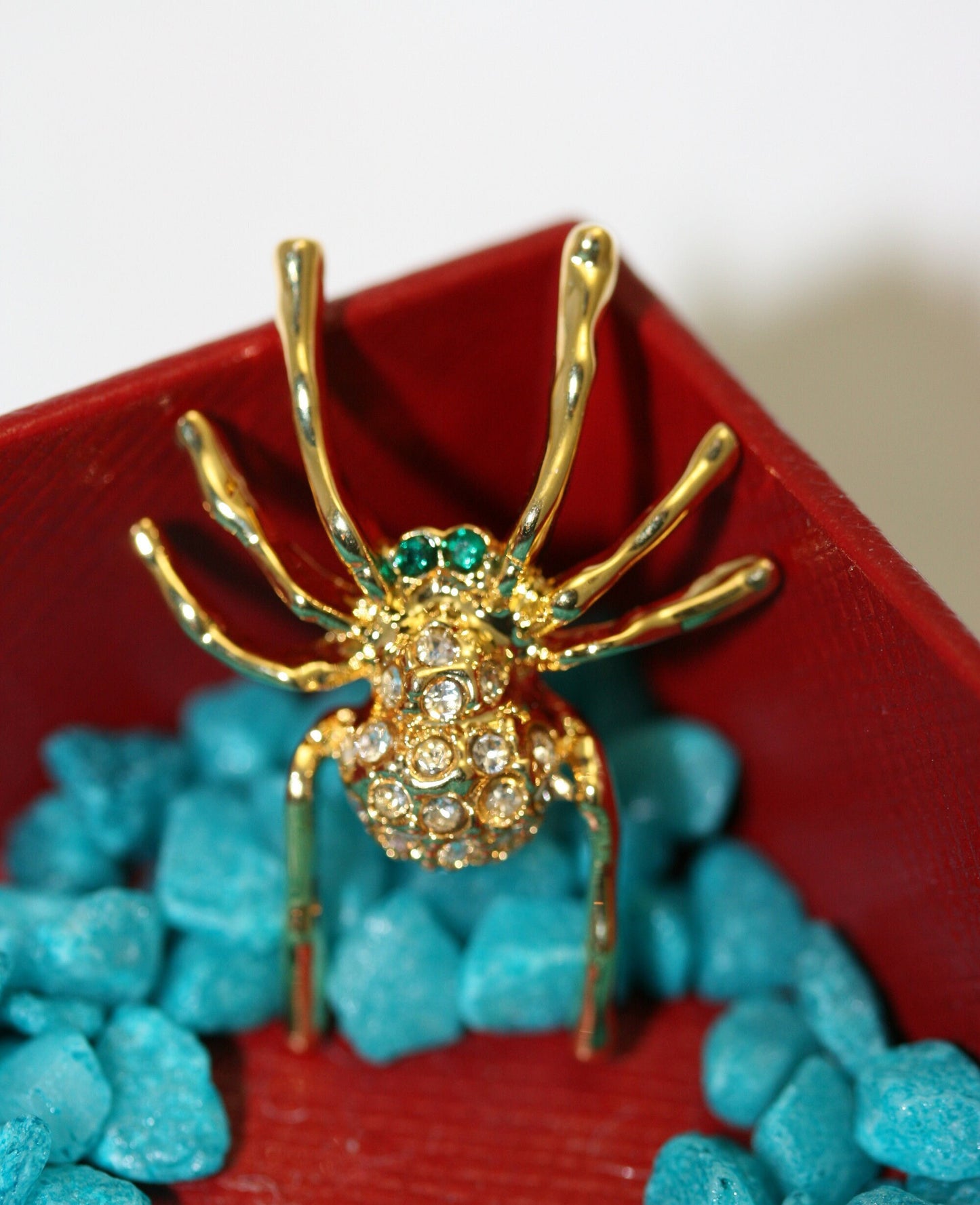 Halloween Spider tack pin , Rhinestones pave and gold tone insect Brooch Pin