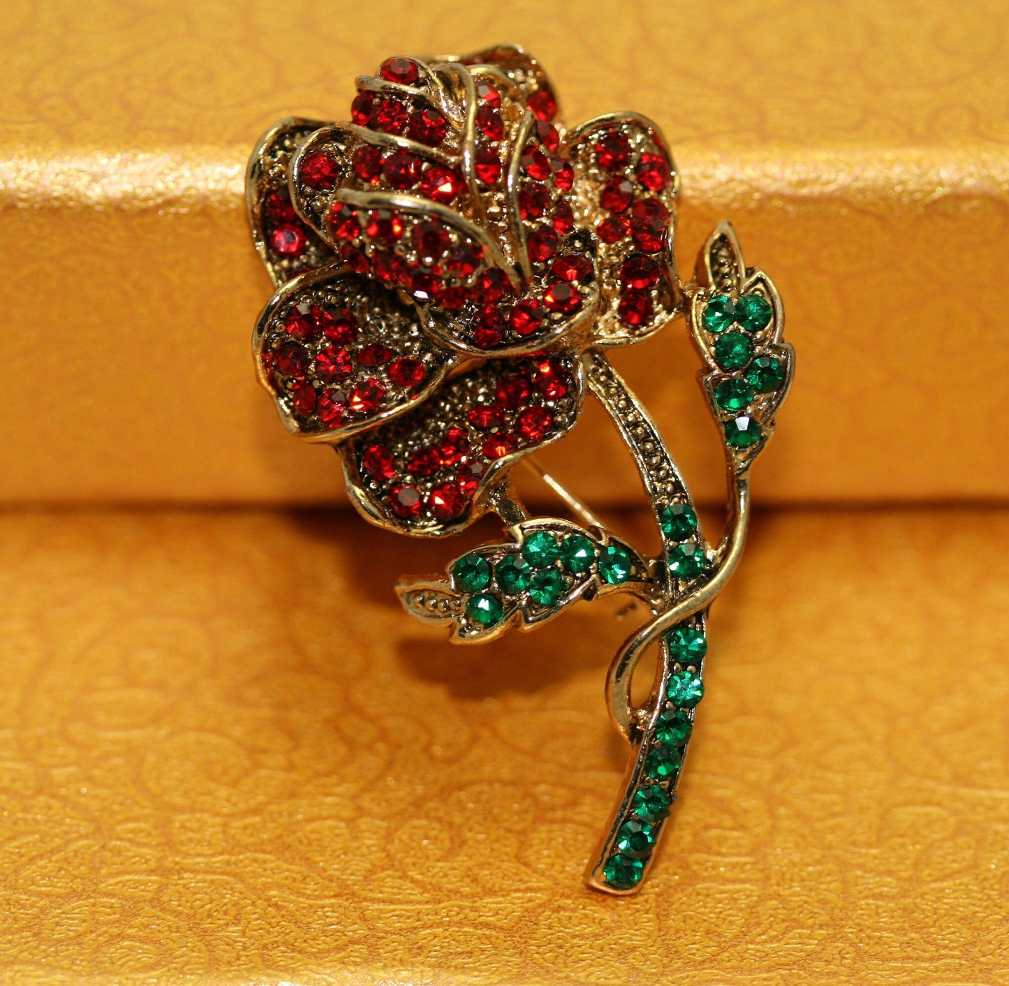 Vintage Large Ruby Garnet Olivine Rhinestone Rose Pin Brooch Jewelry, Fashion Valentine's Day Roses Pin