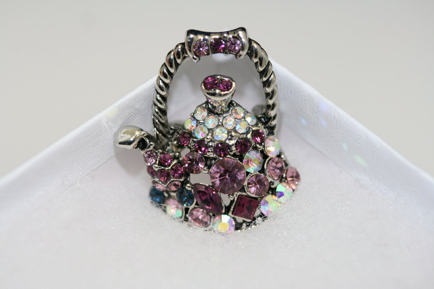 Rhinestone Teapot Brooches For Women Vintage Creative Design Pin Available Fashion Jewelry