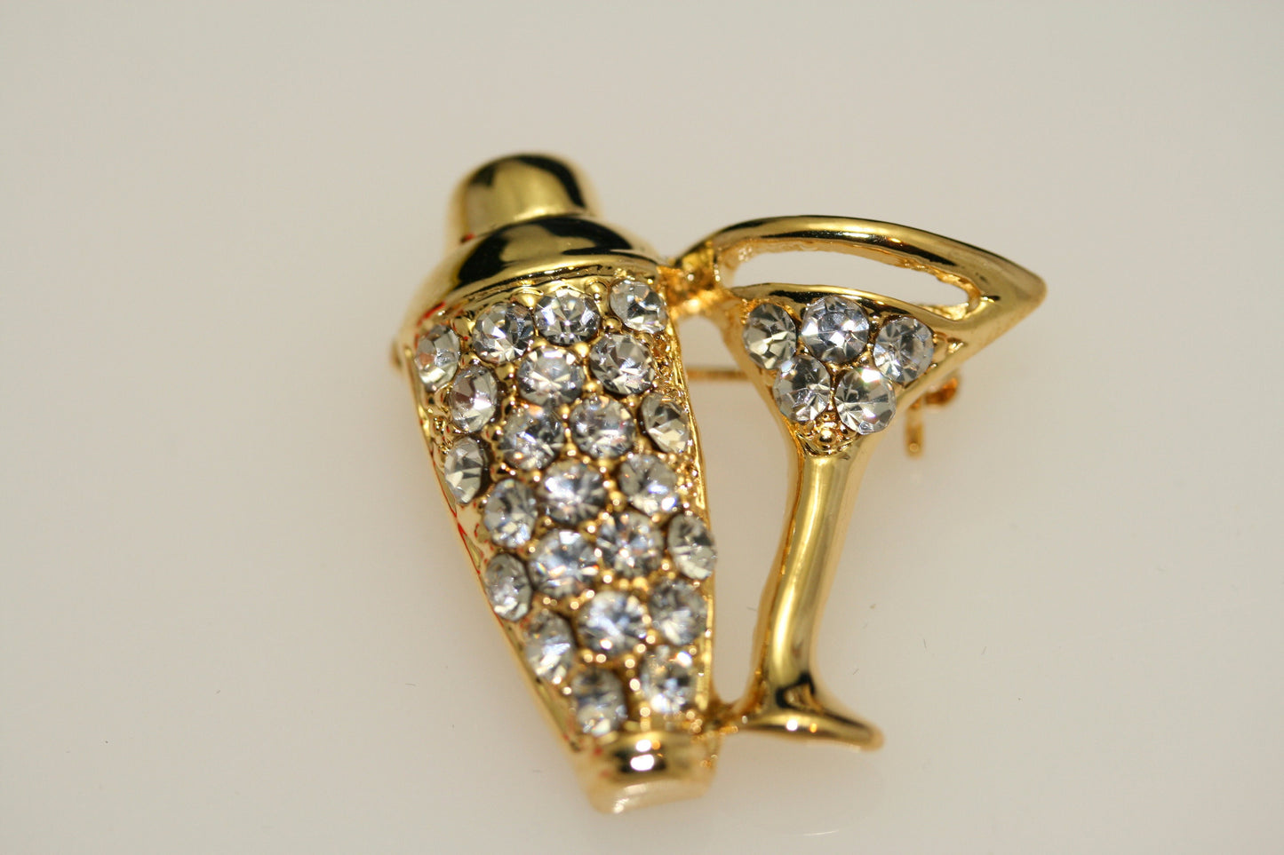 Women's Martini shaker with rhinestones and martini glass with rhinestones Brooch Pin