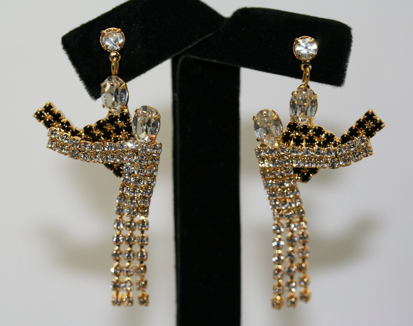 Vintage Art Deco Earrings couple dancing black and white rhinestone Jewelry