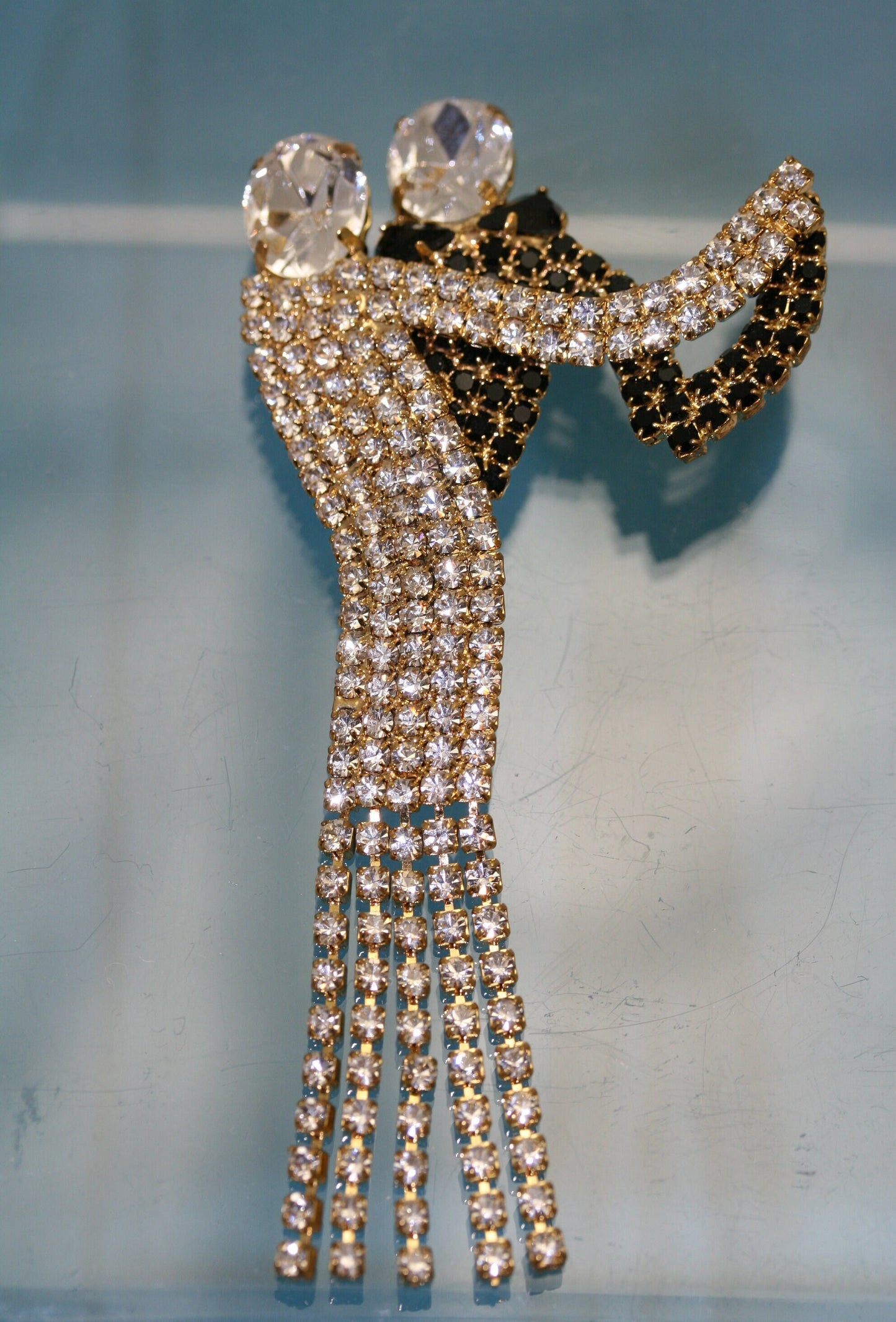 Vintage Gold Dancing Couple Articulated Black and White Rhinestone Brooch Pin, Fashion Jewelry