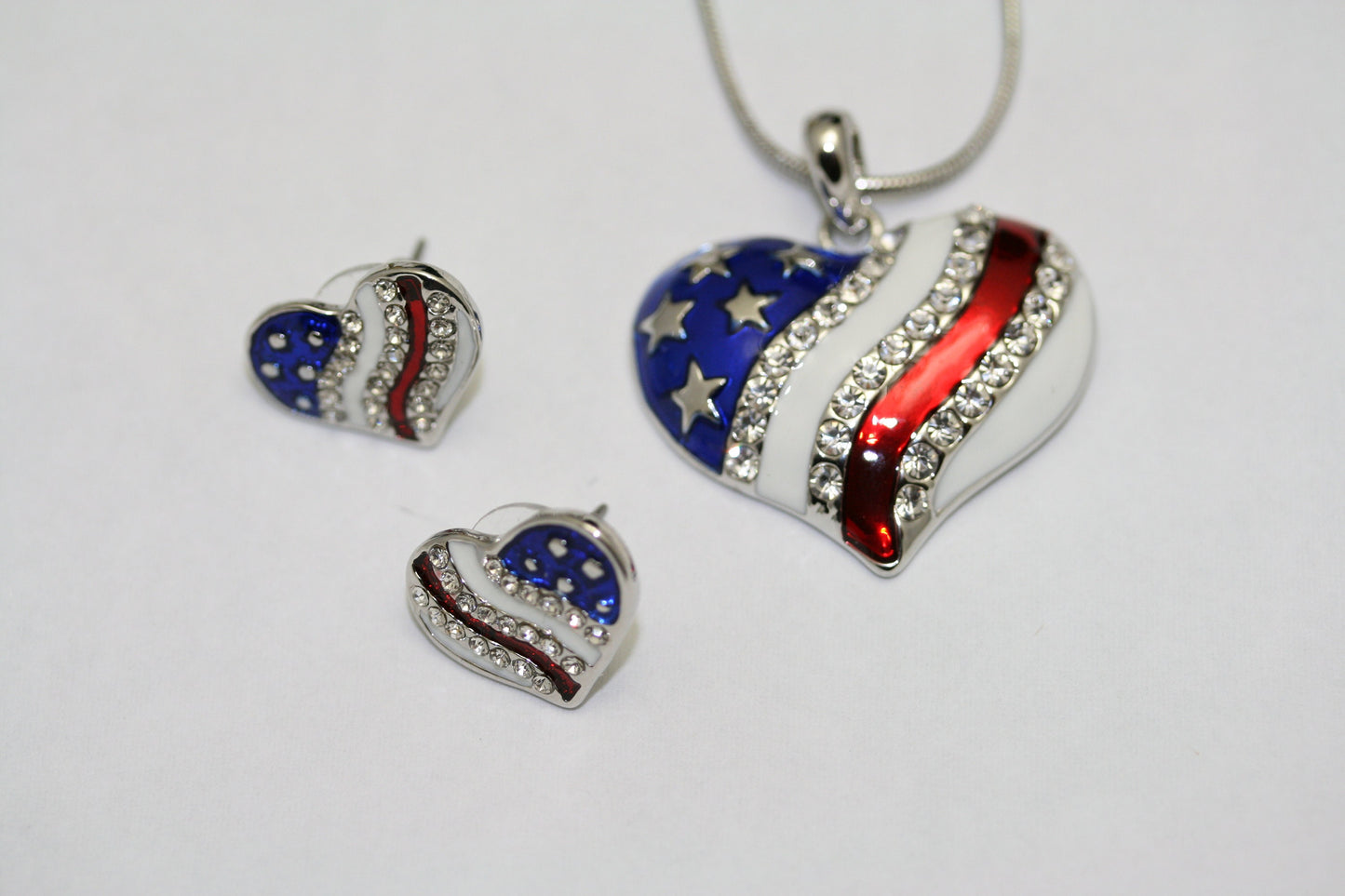 USA Flag Patriotic Heart Pendant, 4th of July Independence Day Heart Pendant Necklace & Heart Earrings Jewelry Set