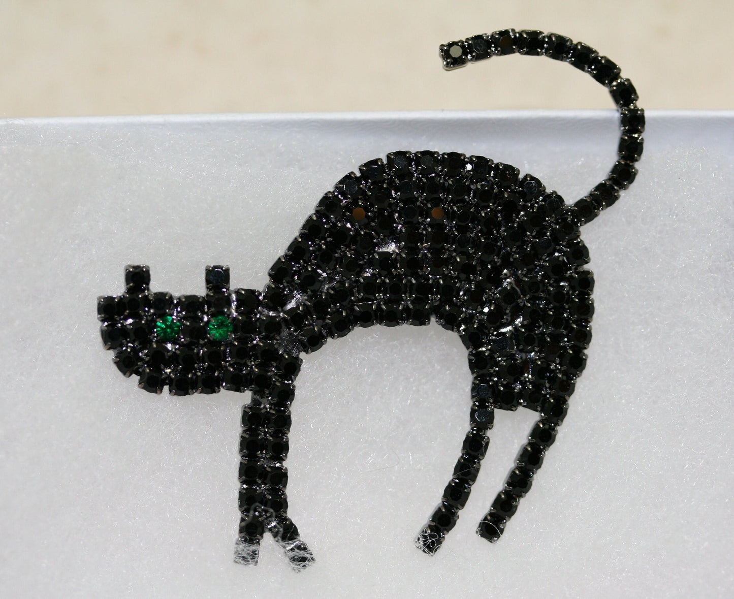 Black Cat Pin, Rhinestone Halloween Black Spooky Cat Brooch Pin, Crystal Black Cat Brooch