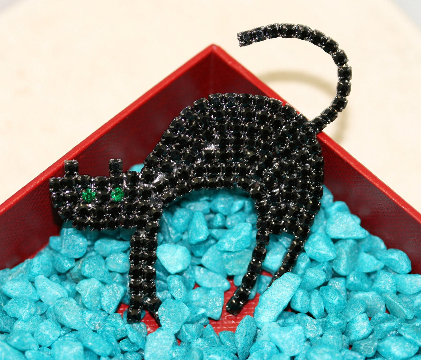 Black Cat Pin, Rhinestone Halloween Black Spooky Cat Brooch Pin, Crystal Black Cat Brooch