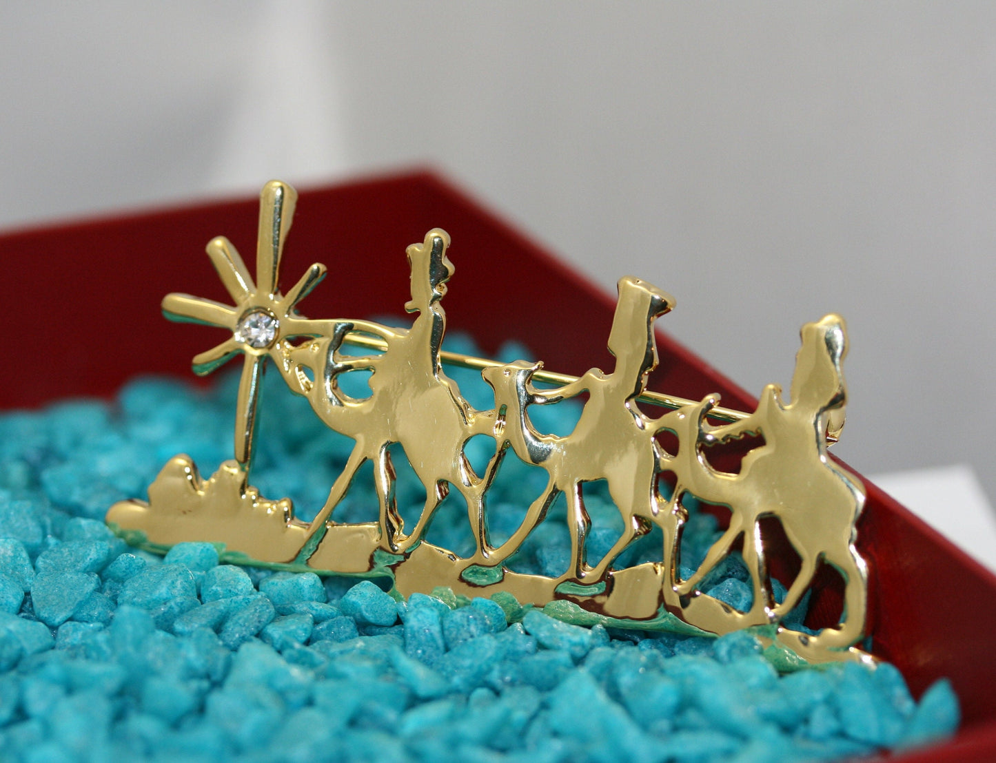 Vintage Gold Tone Three Wise Men Brooch Pin, Holiday Jewelry, Christmas Jewelry