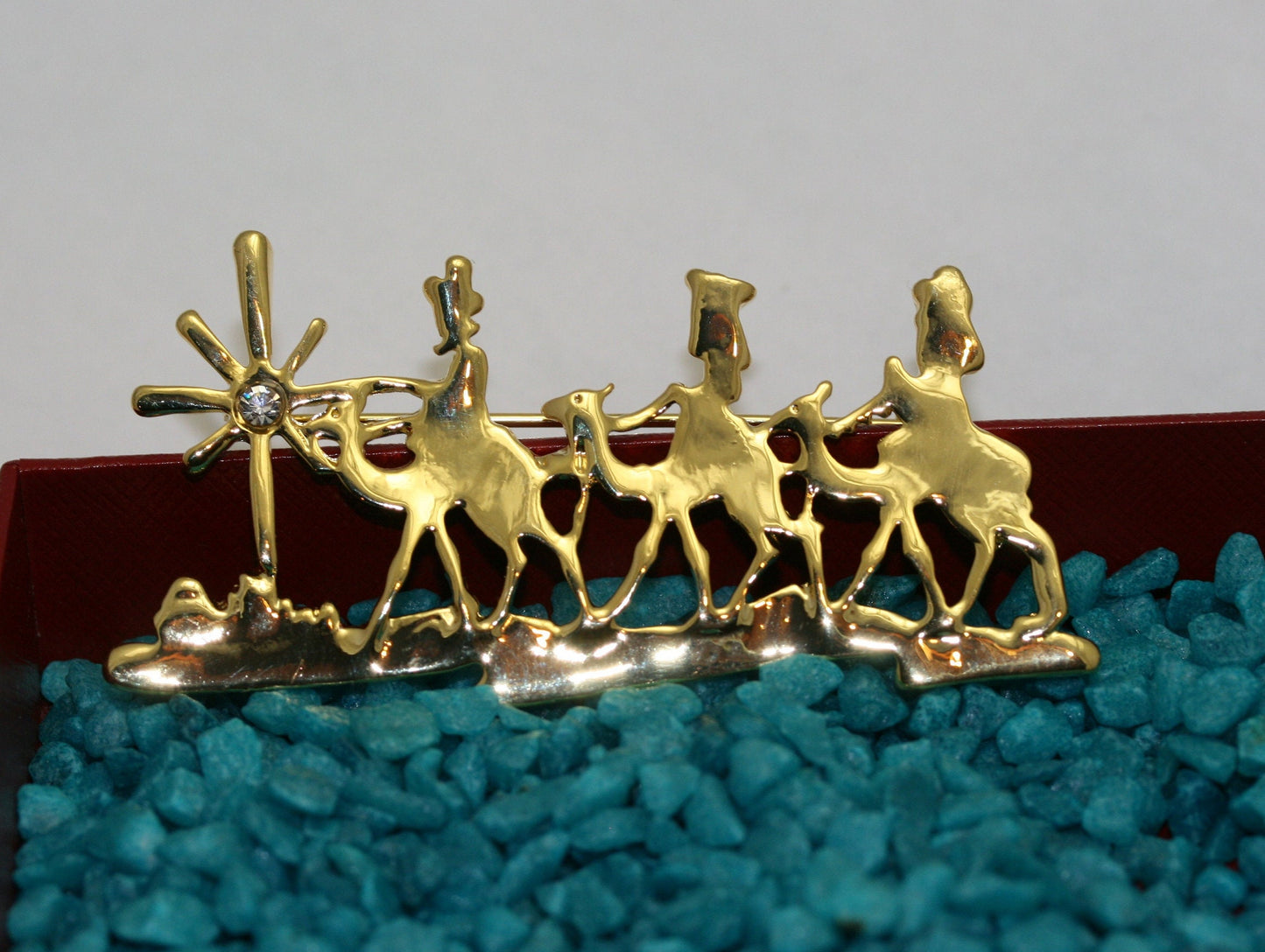 Vintage Gold Tone Three Wise Men Brooch Pin, Holiday Jewelry, Christmas Jewelry