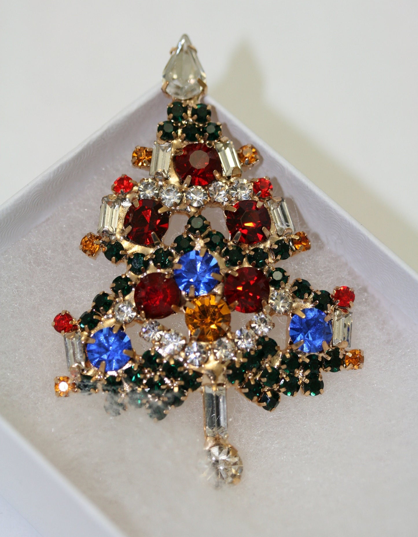 Christmas Tree Brooch, Pin, Christmas Jewelry, Gold-Tone Diamond Xmas Tree Brooch Pin