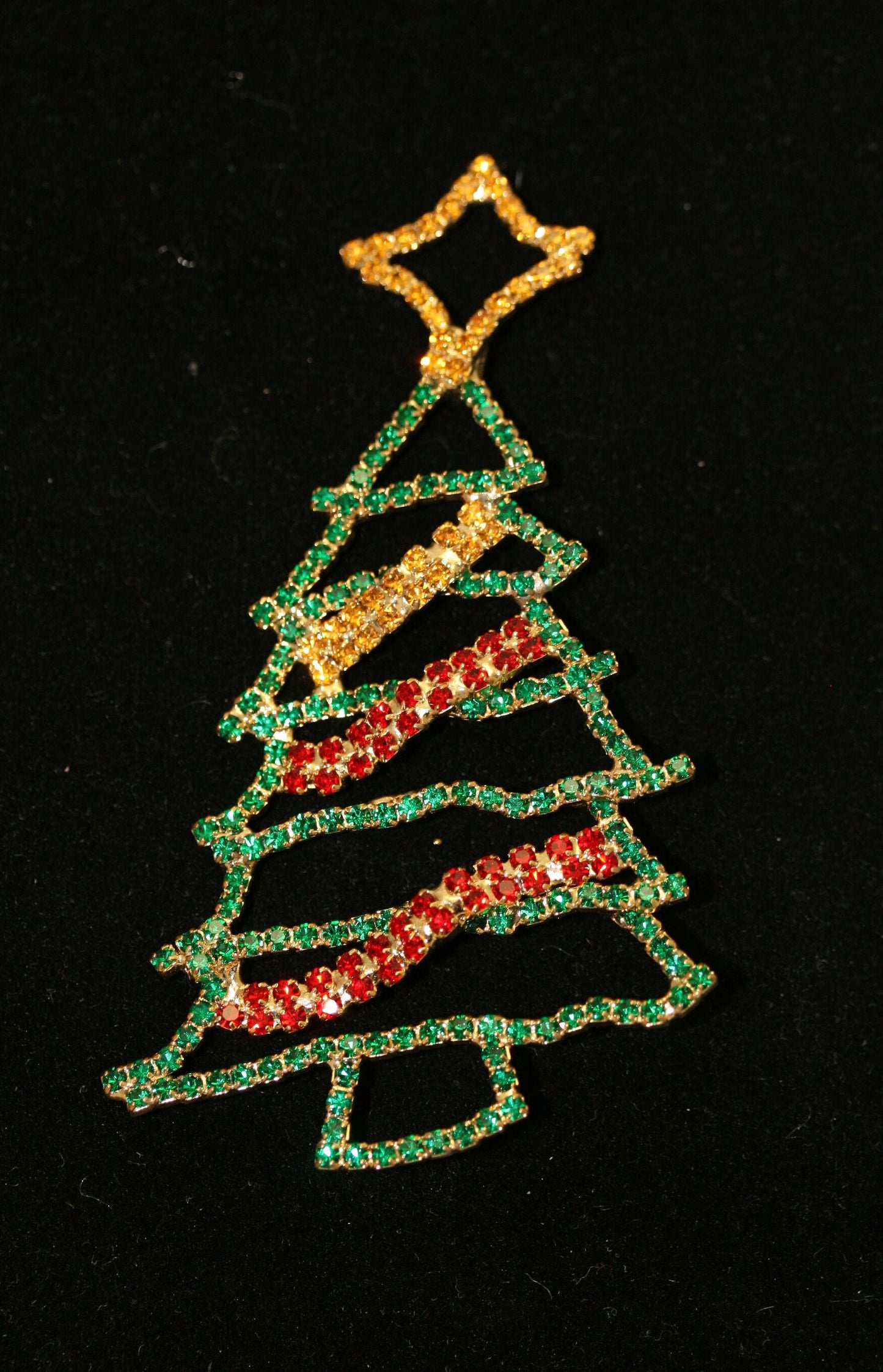 Christmas Rhinestone Jewelry, Vintage Gold-Tone Xmas Tree Brooch Pin, Fashion Holiday Jewelry