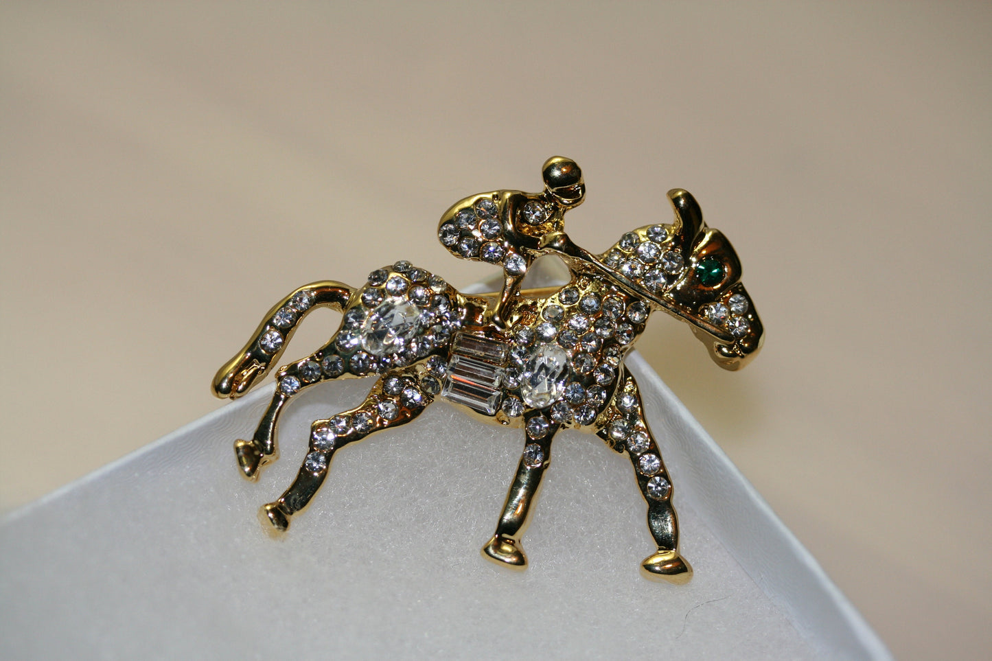 Vintage Kentucky Derby Racing Horse Jockey Pin Brooch, Rhinestone Jewelry, Equestrian Horses Kentucky Derby