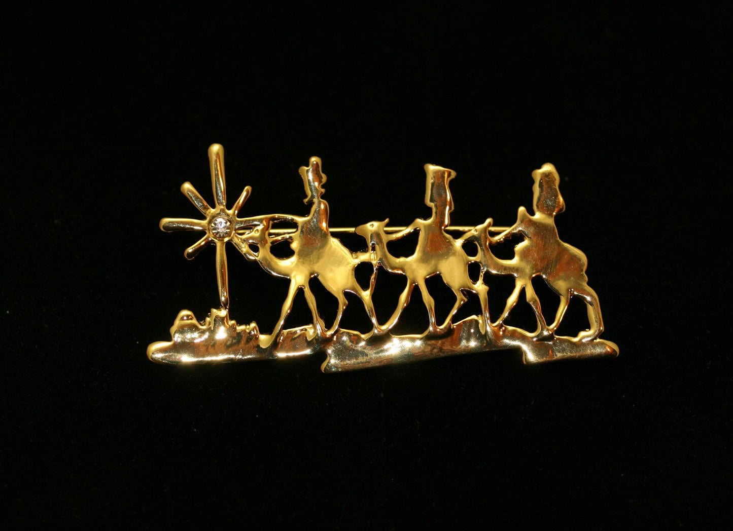 Vintage Gold Tone Three Wise Men Brooch Pin, Holiday Jewelry, Christmas Jewelry