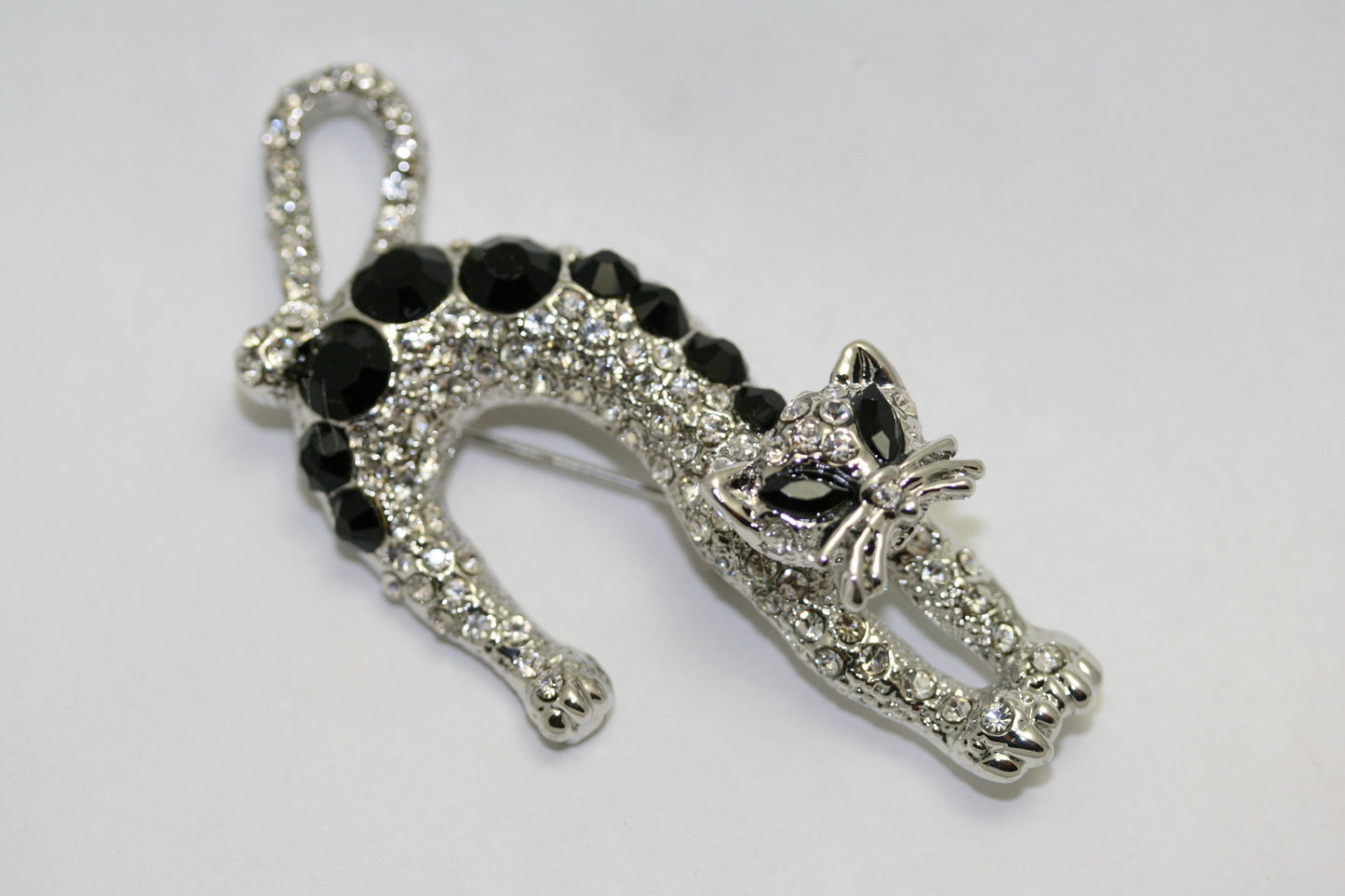 Cat brooch, Silver-Tone Black Rhinestone Cat Pin, Halloween Cat Jewelry
