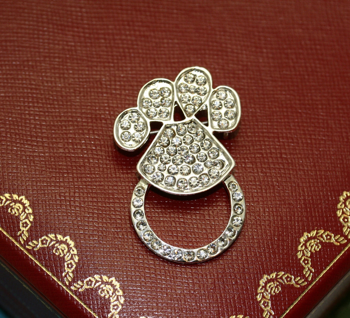 Silver-Tone Eyeglass Holder Pin Brooch, Rhinestone Dog Paw Print Brooch Pin, Dog Paw Eyeglass Holder