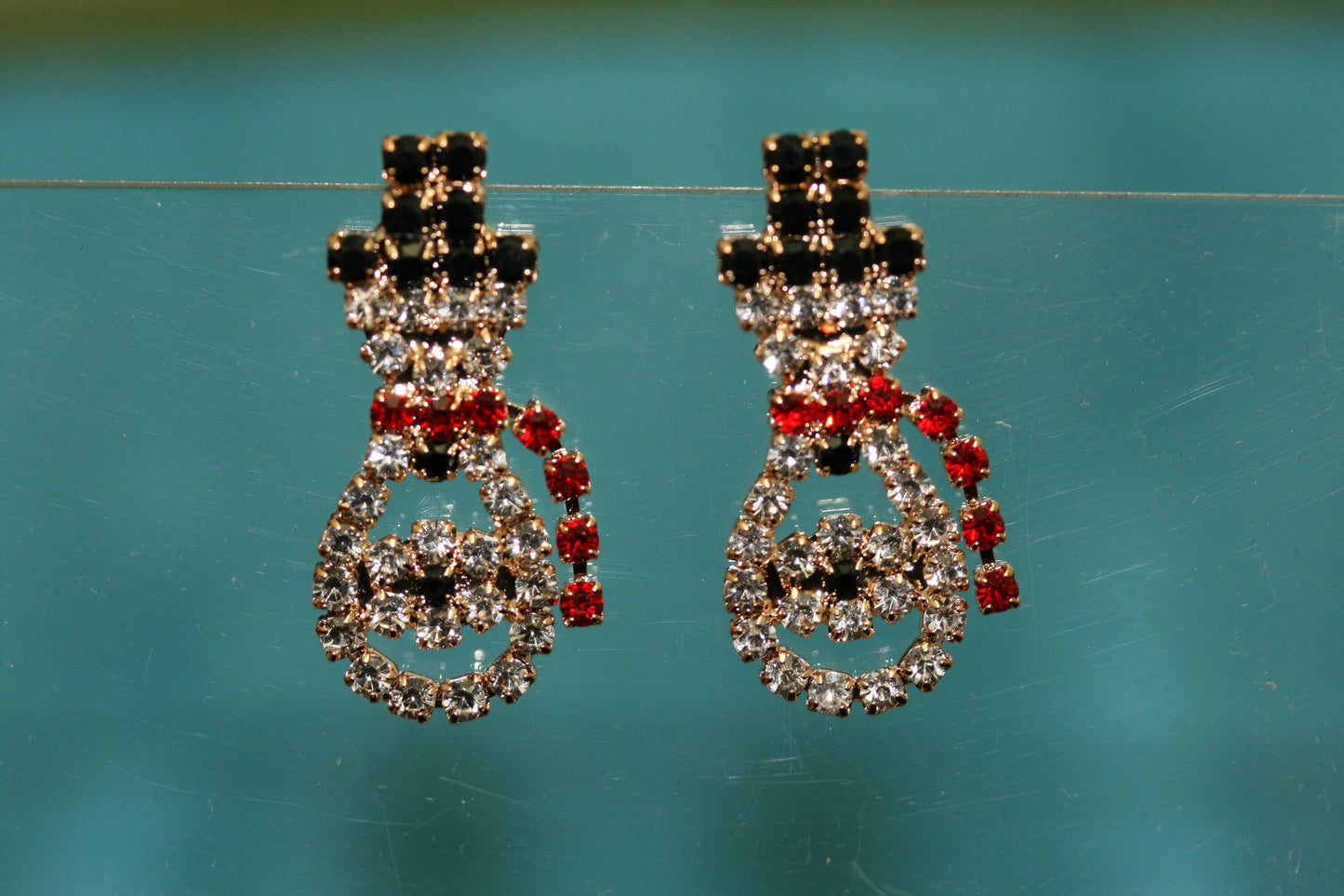 Rhinestone Christmas Snowman Earring, Christmas Stud Earring, Holiday Jewelry