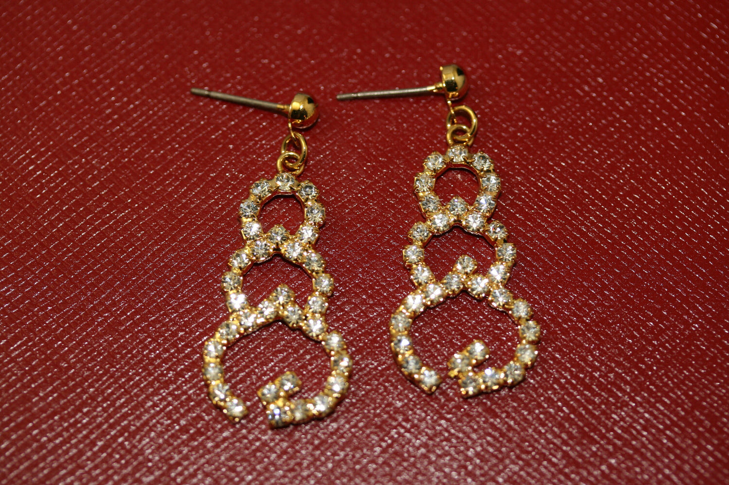 Vintage Rhinestone Snowman Dangle Earrings, Outline Shape, Holiday Fashion Jewelry Gift