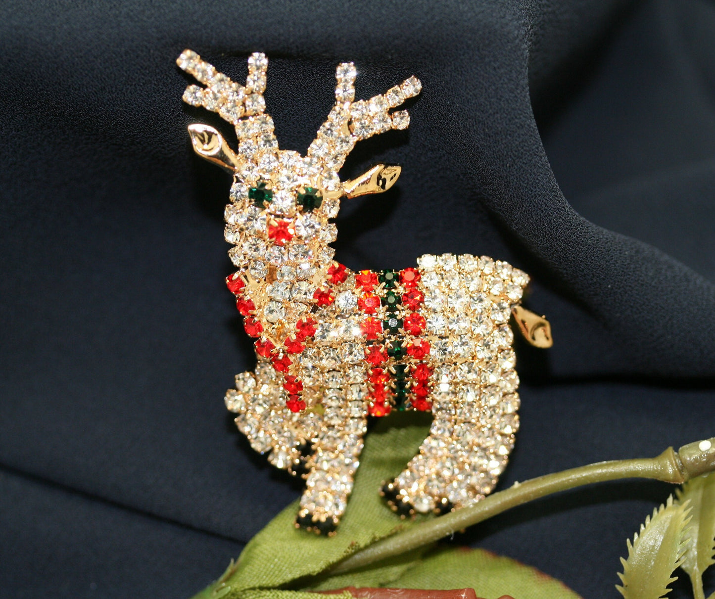 Christmas Crystal Speckled Reindeer Brooch, Rhinestone Santa's Majestic Reindeer Pin, Xmas Holiday Jewelry Gift