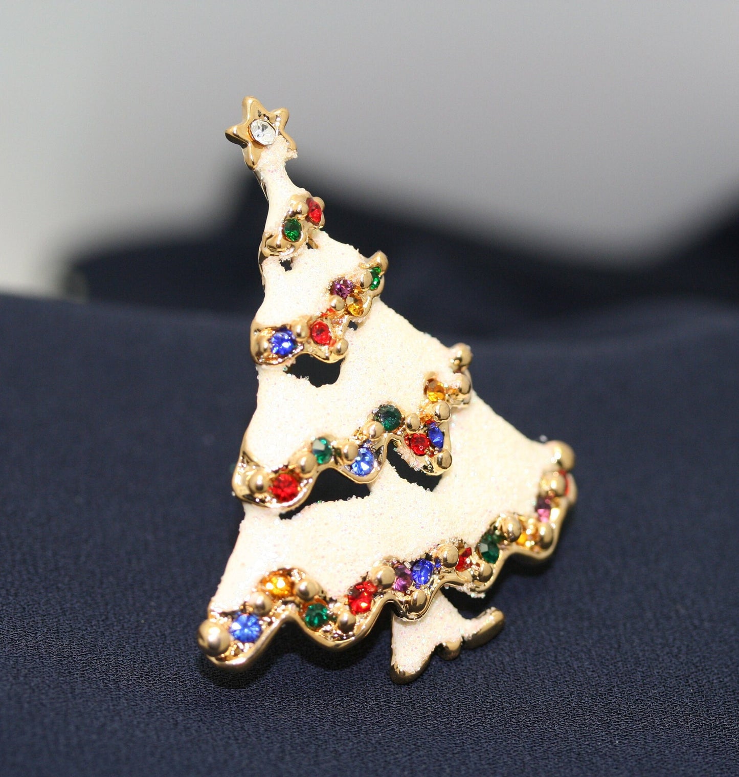 Christmas snow white glitter tree pin brooch with Rhinestone, Crystal Holiday Jewelry Gift