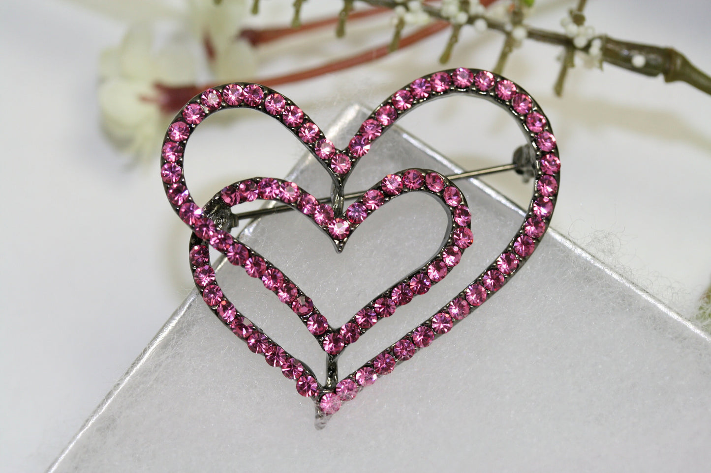 Rhinestone Heart Shape Brooch Pin Love Brooch Fashion Valentine's Day Jewelry Gift wedding heart brooch,