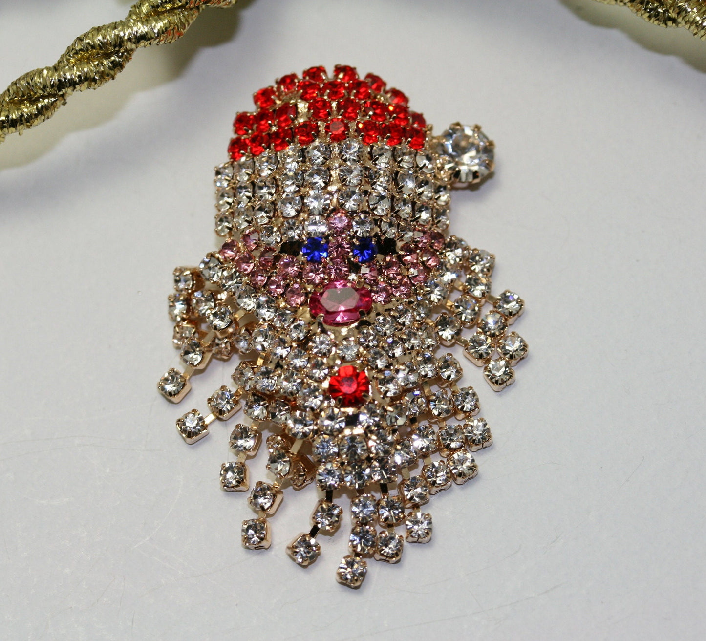 Vintage Sparkly Rhinestone Santa Claus Face Brooch Pin and Earrings Set, Xmas Holiday Jewelry Gift