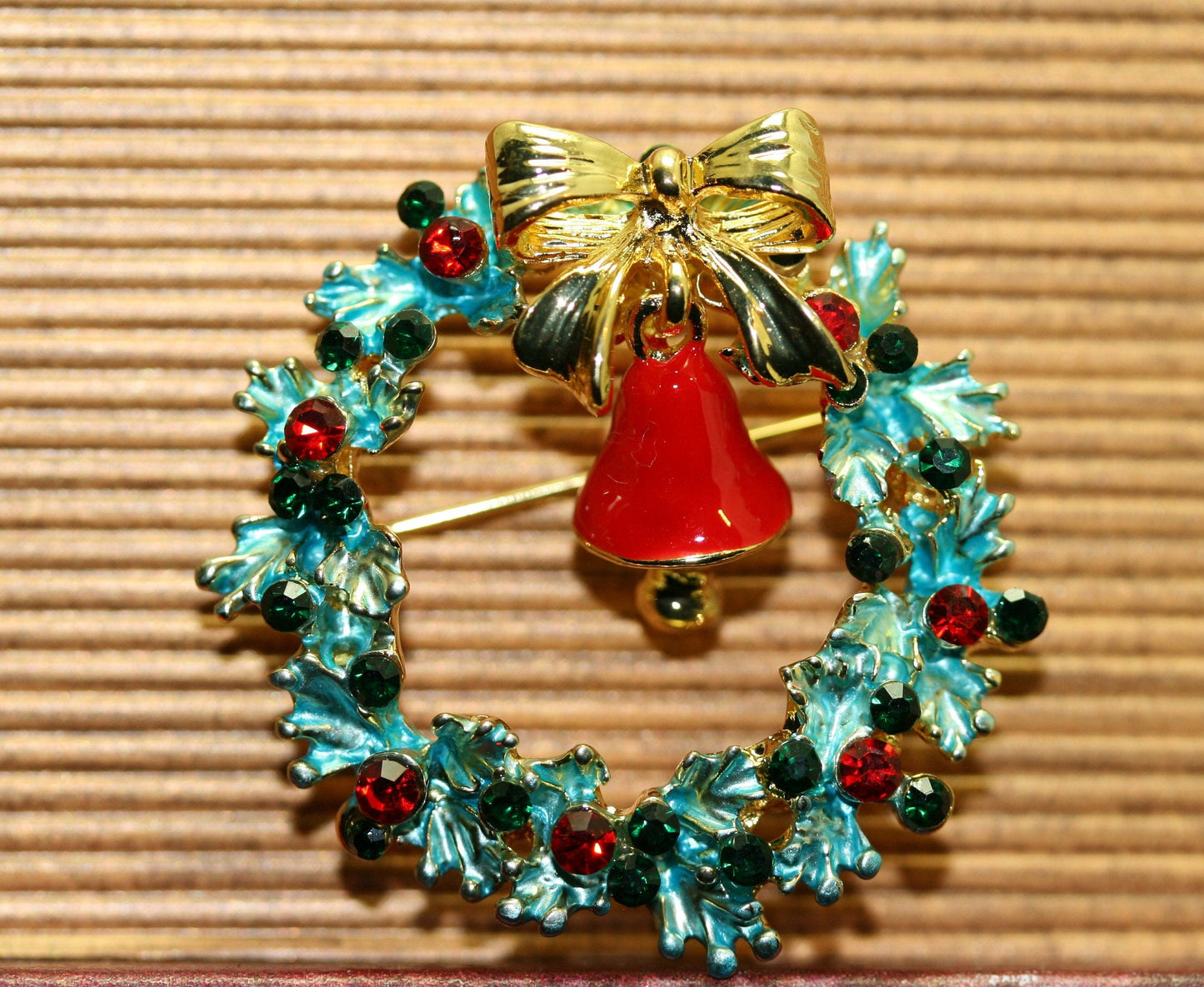Classic Christmas Wreath with Bow & Bell Rhinestone Crystal Pin Brooch, Xmas Holiday Jewelry Gift