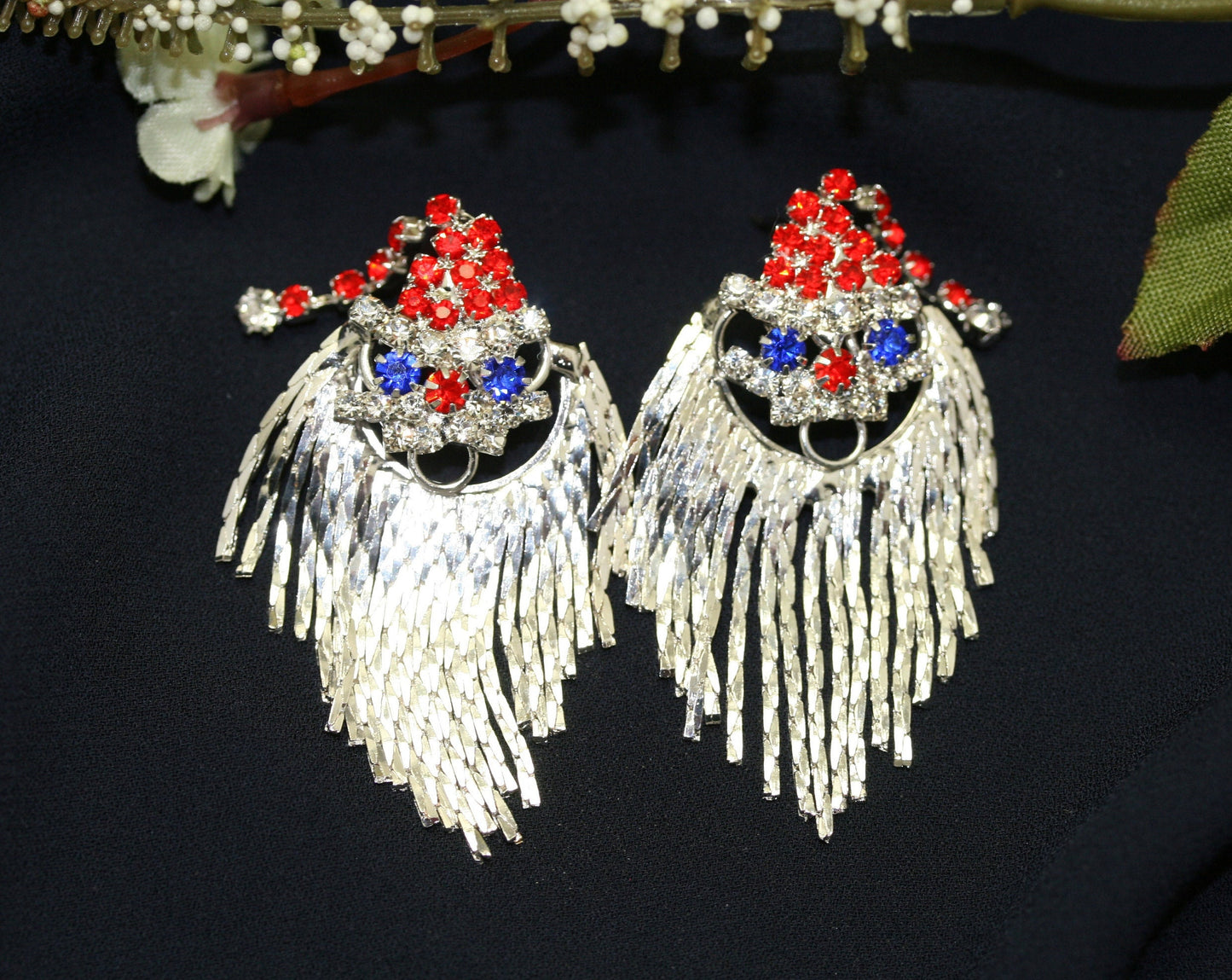Christmas Santa Claus Face Brooch and Earrings Set , Santa Clause pin, Santa Clause Earrings Christmas Holiday Jewelry Set