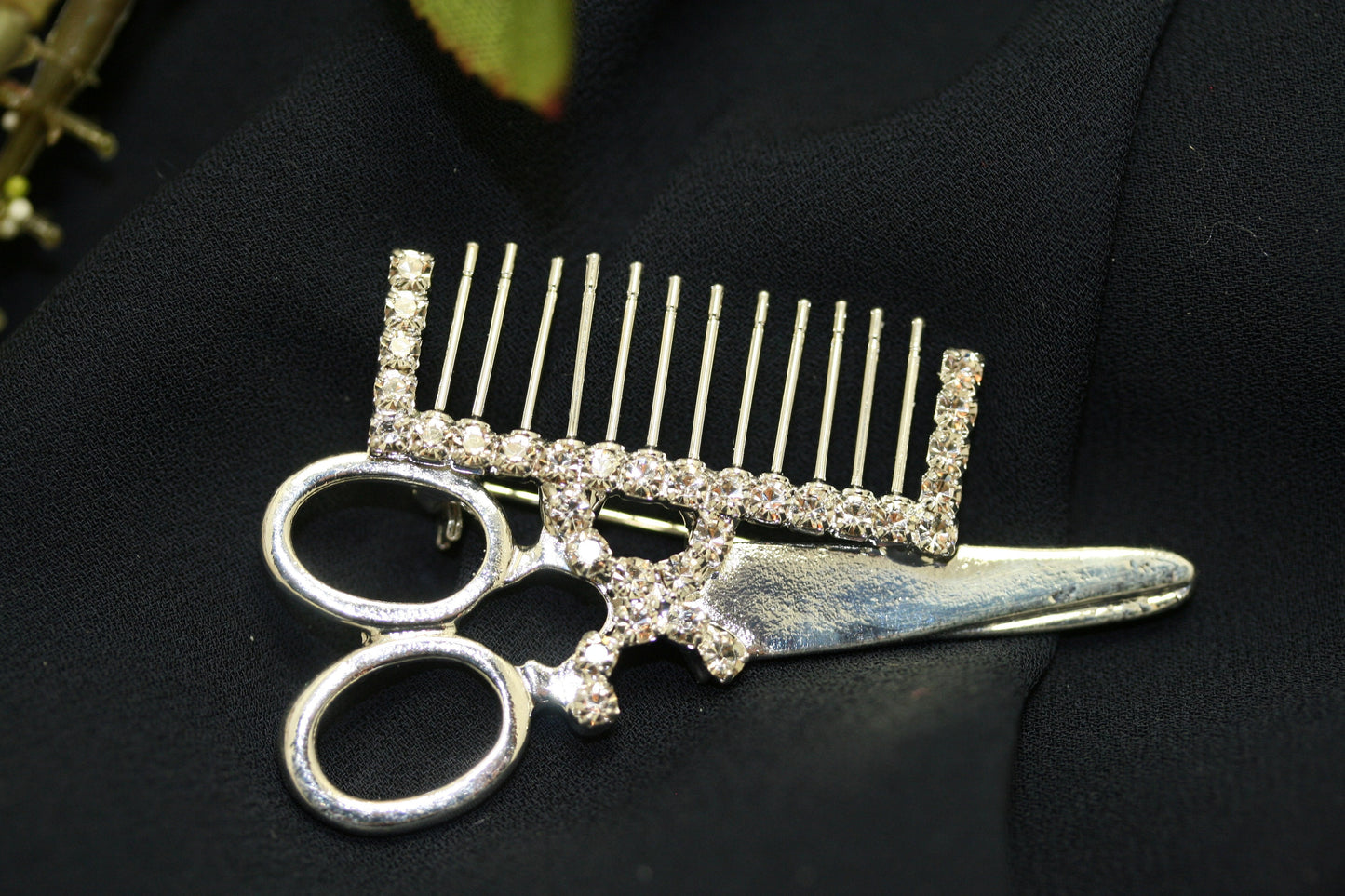 SCISSORS/COMB (Crystal/Silver) Rhinestone Brooch Pin, Hair Solon Accessories, Hairdresser Pin Stylist