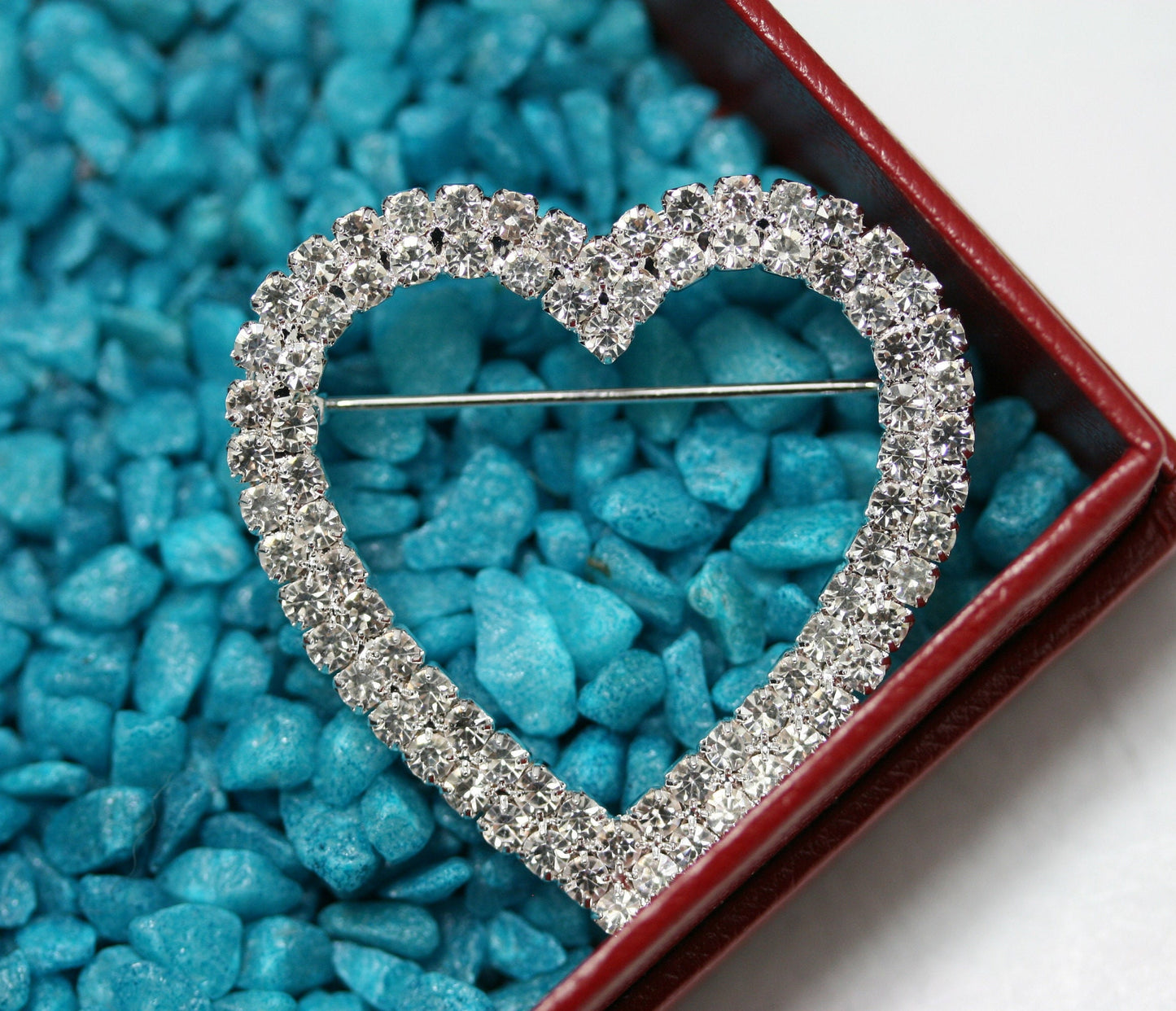 Clear Rhinestone Open Heart Brooch Pin Silver Tone Bling Shiny Sparkly, Valentine's day Heart Jewelry